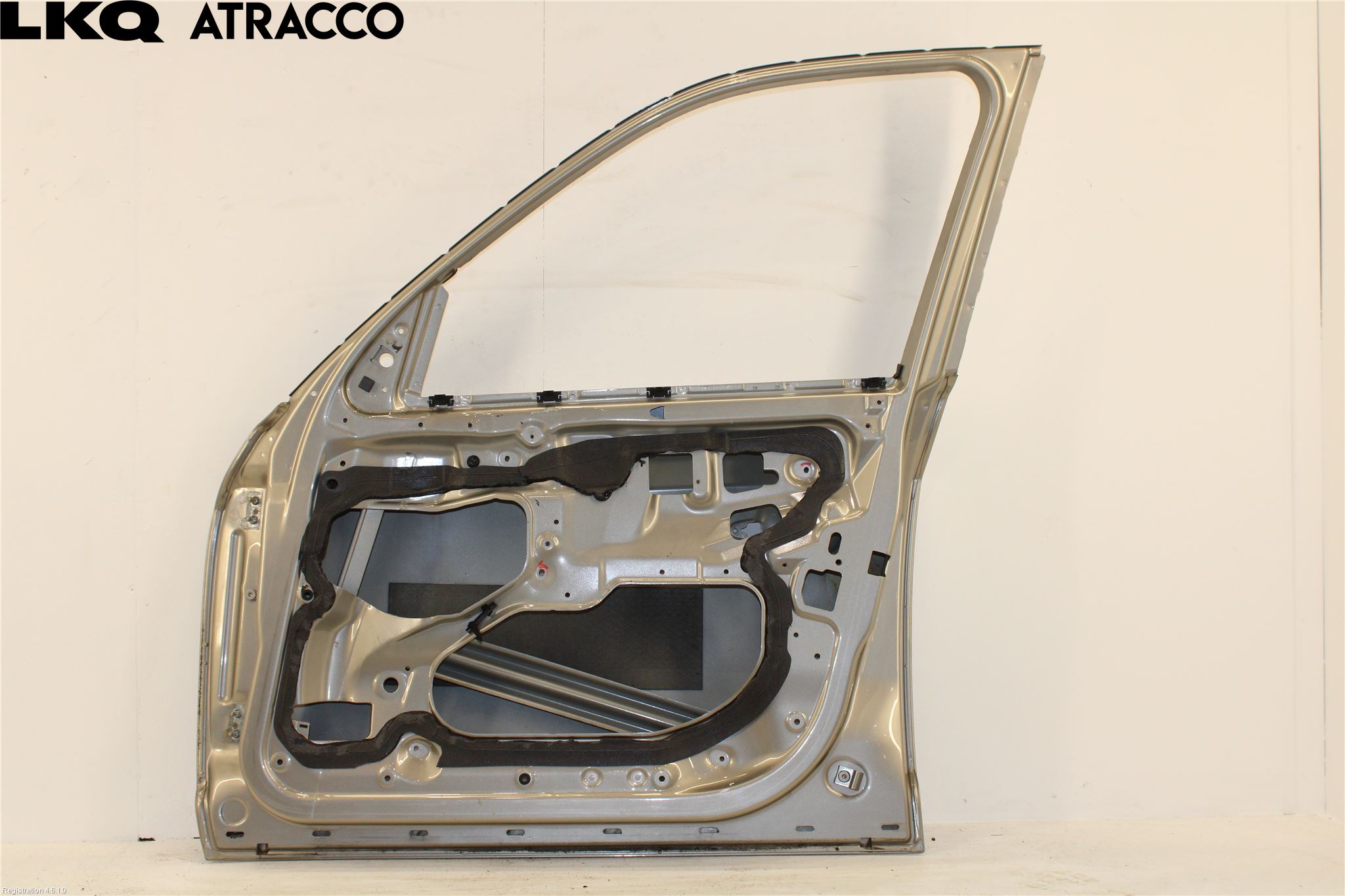 BMW X3 E83     03-10 Dør 4D Foran Høyre