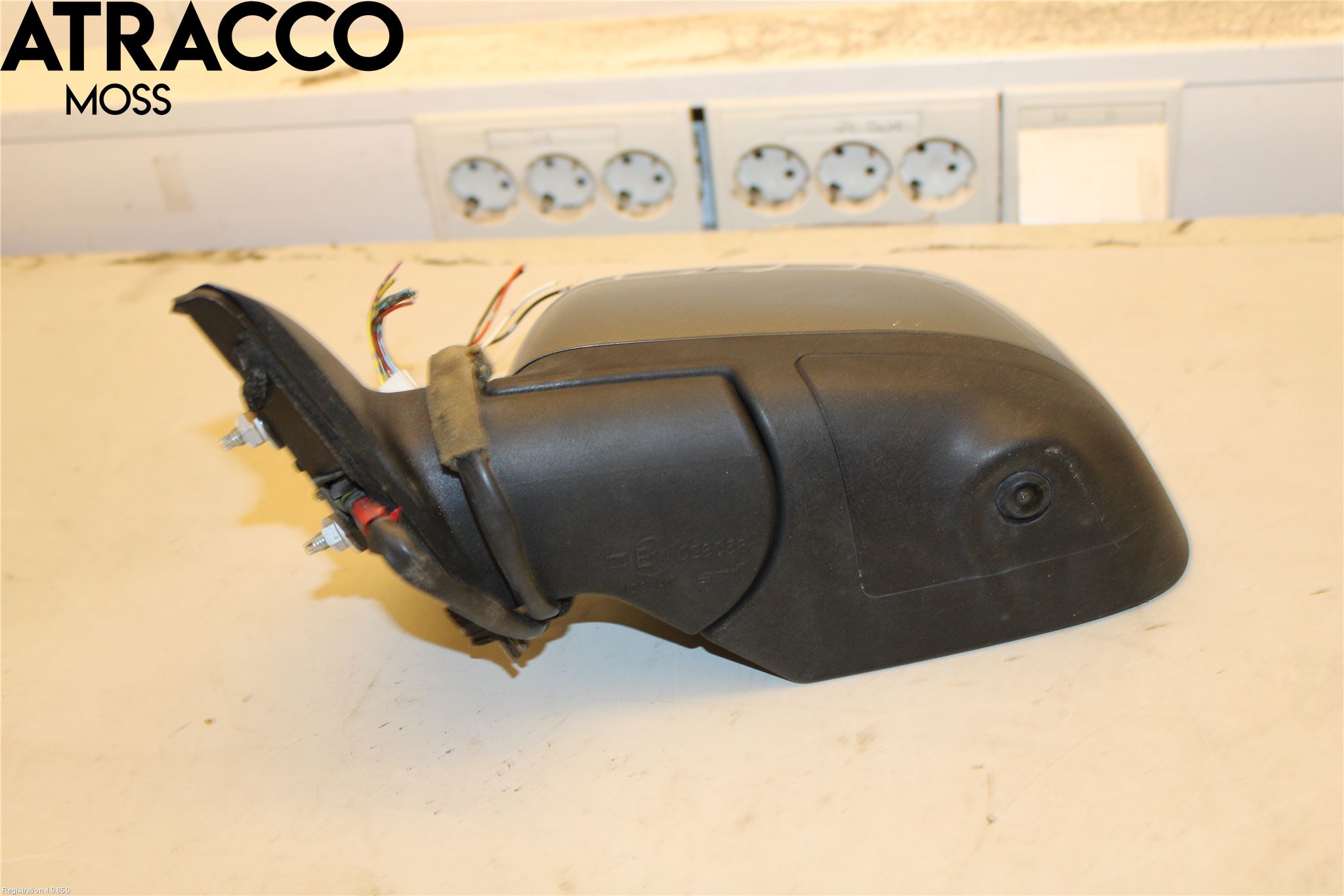 Nissan LEAF 11-17 Speil V M-El Justering