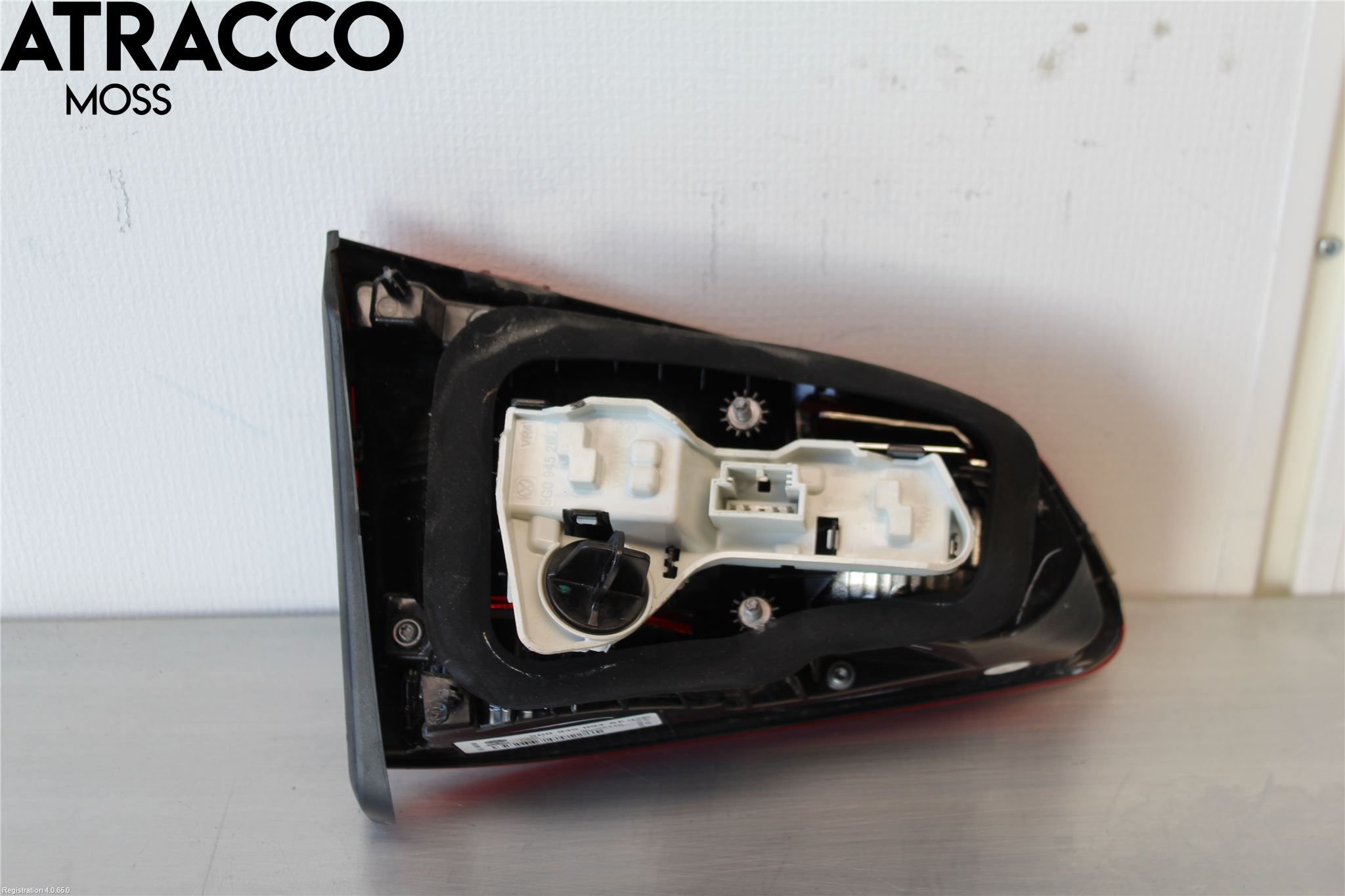 Volkswagen VW GOLF / E-GOLF VII 13-20 Baklykt Høyre  På Luke(Indre)