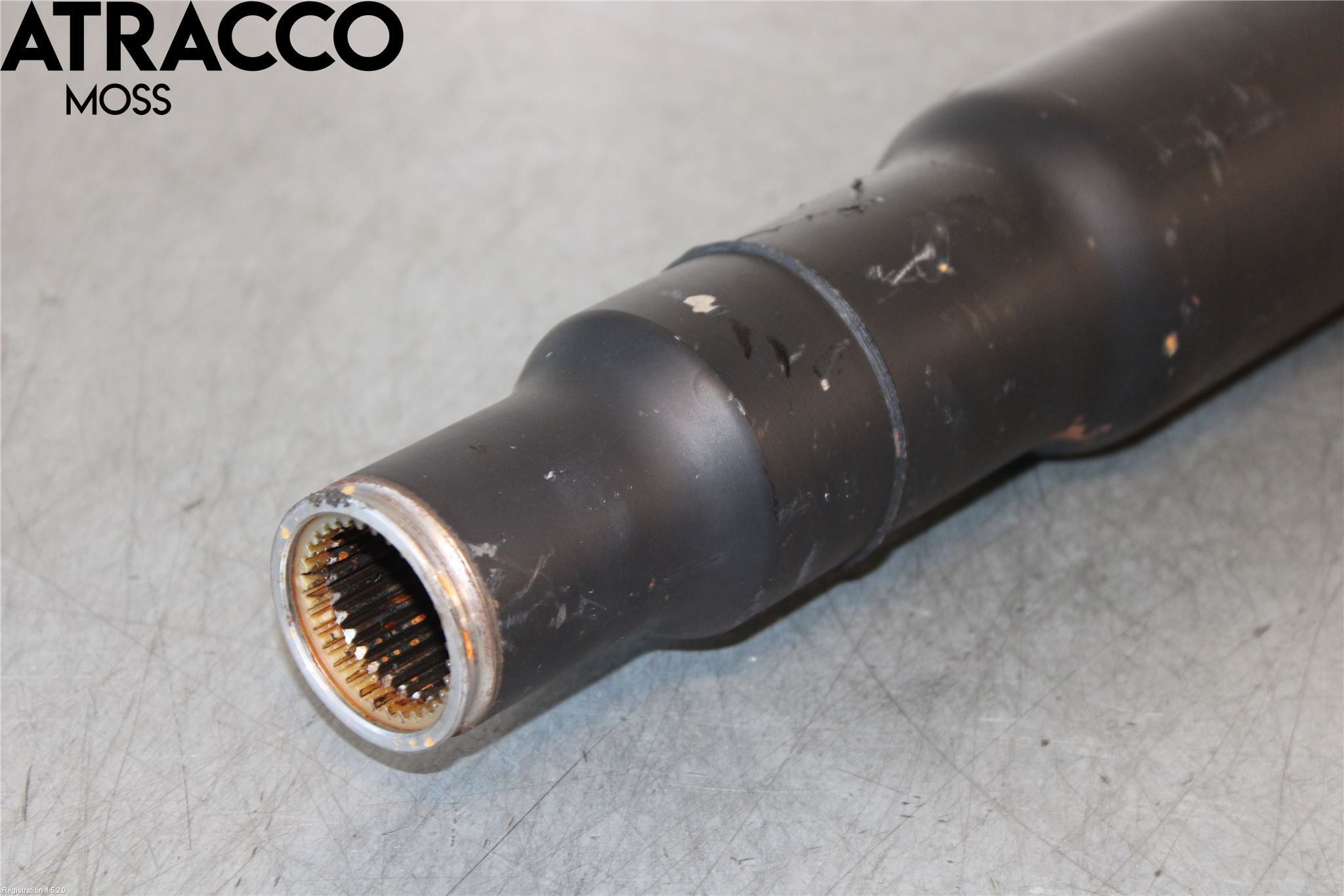 BMW 5 F10/F11/F18 09-17 Mellomaksel Kompl