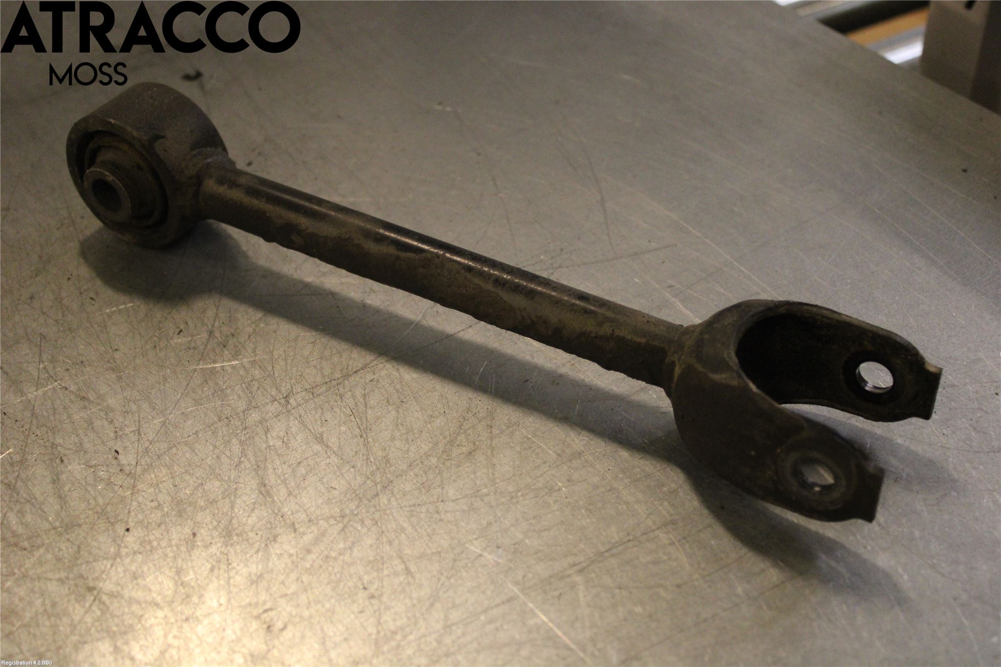 Toyota RAV4 19- Bærearm Bak Venstre