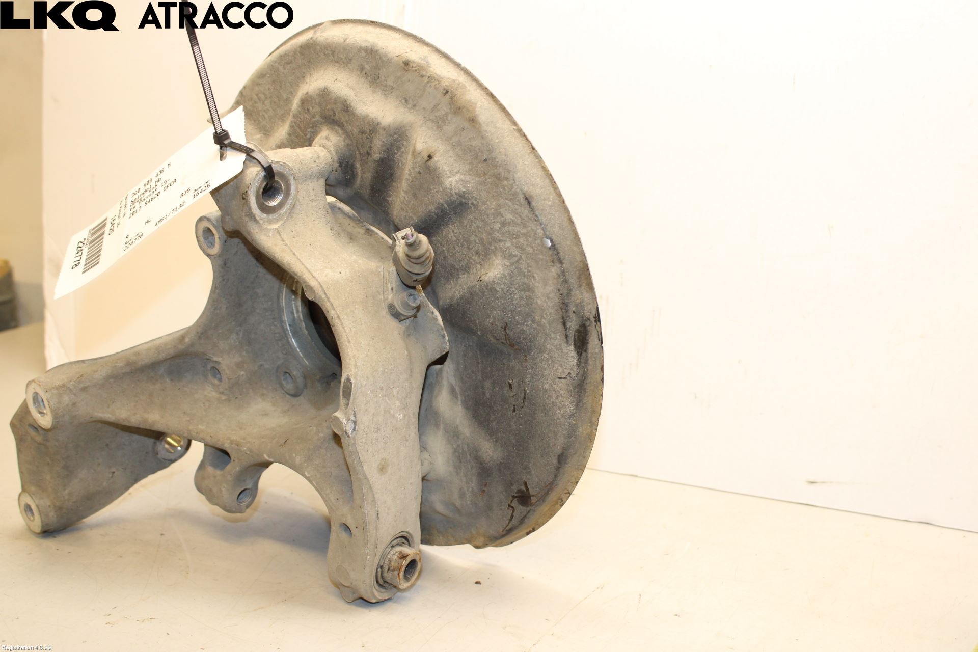 Volkswagen VW PASSAT 15-19 Spindel Hb