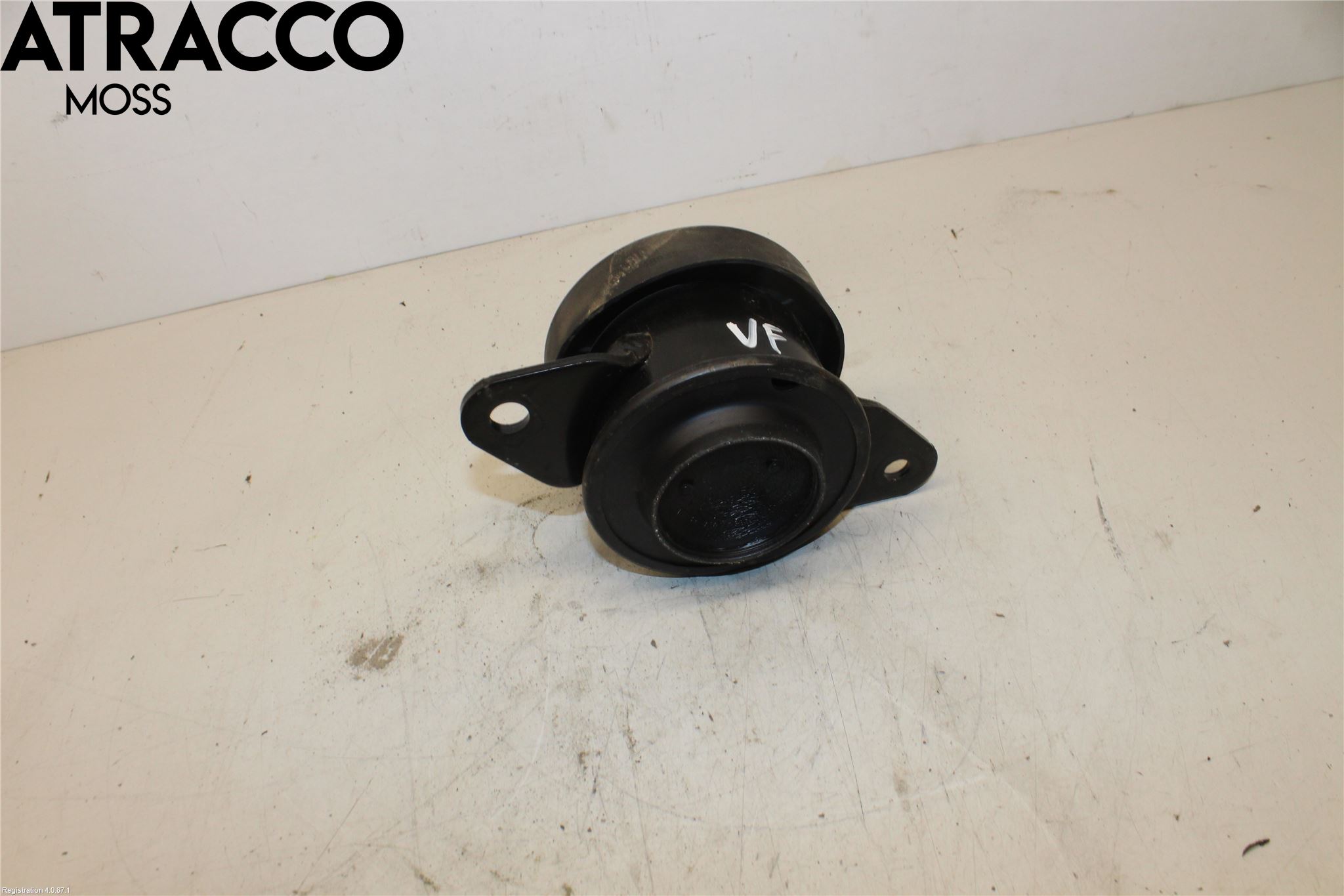 Nissan LEAF 18- Motor Feste Gummi