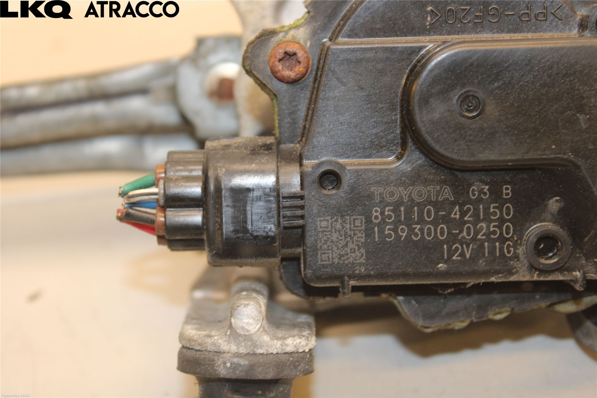 Toyota RAV 4 06-12 Viskermotor Frontrute