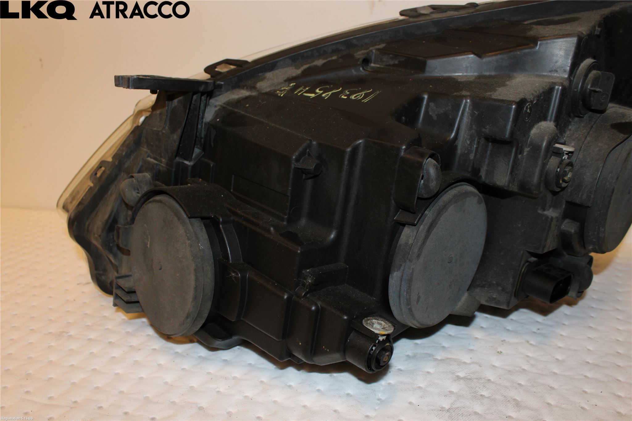 Ford TRANSIT SKÅP/BUSS 14-22 Frontlykt Høyre