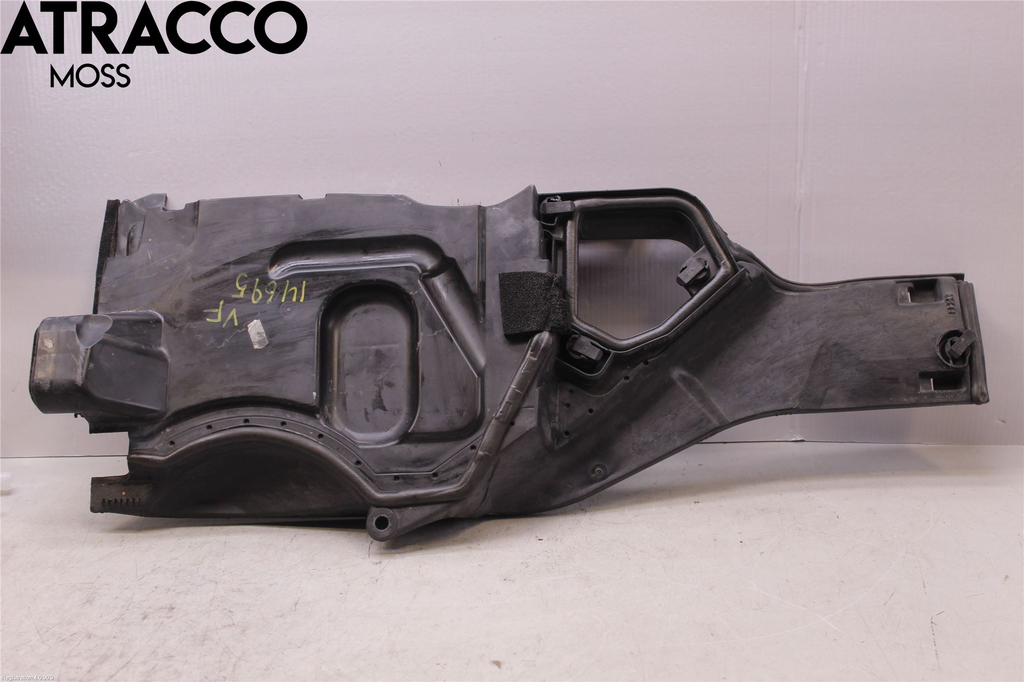 BMW 5 E60/61 Sed/Tou 02-10 Luftstyring Front