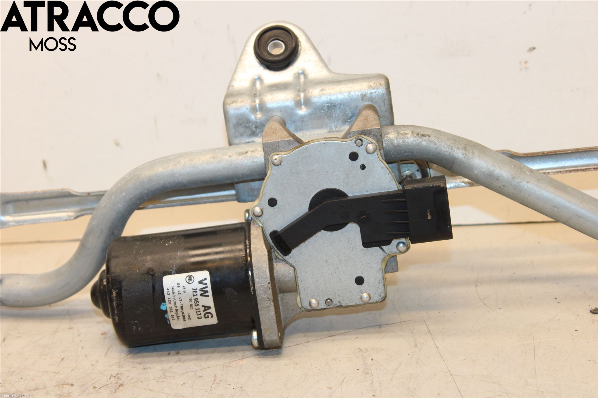 Volkswagen VW TRANSP/CARAVELLE (T6) 16-22 Viskermotor Frontrute