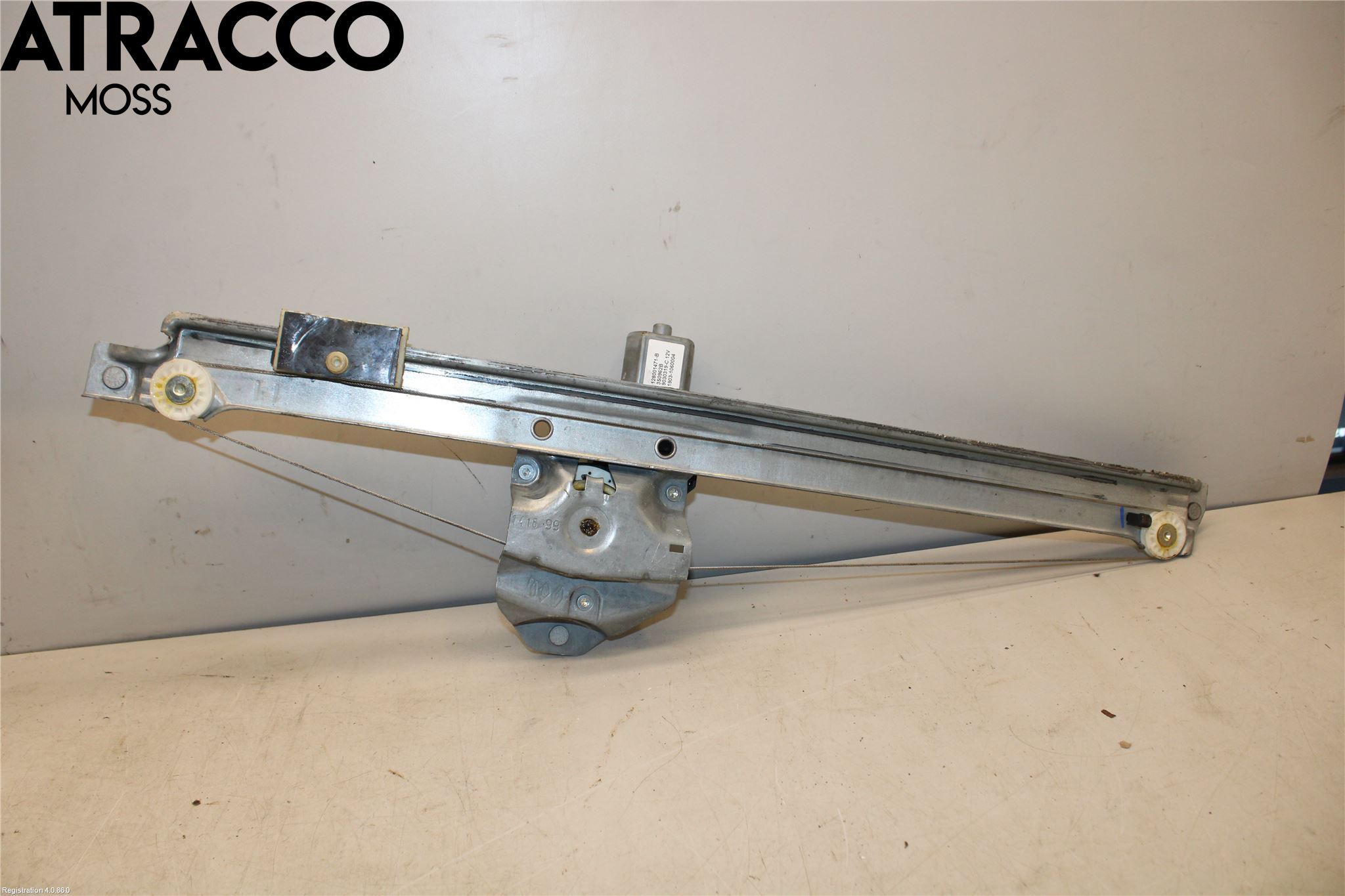 Renault TRAFIC/E-TECH 15- Vindusheis El Komp