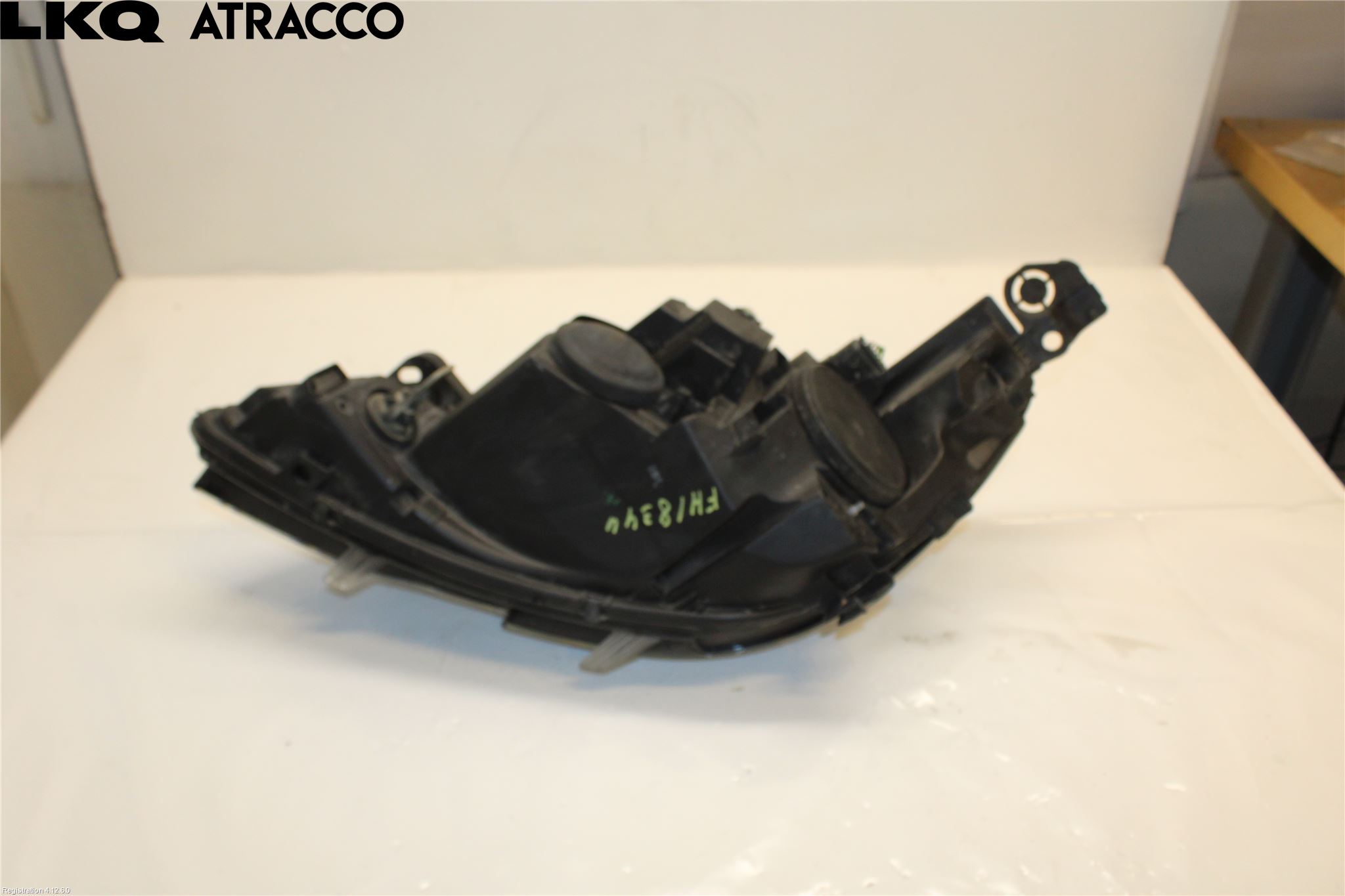 Peugeot 308 14-21 Frontlykt Høyre