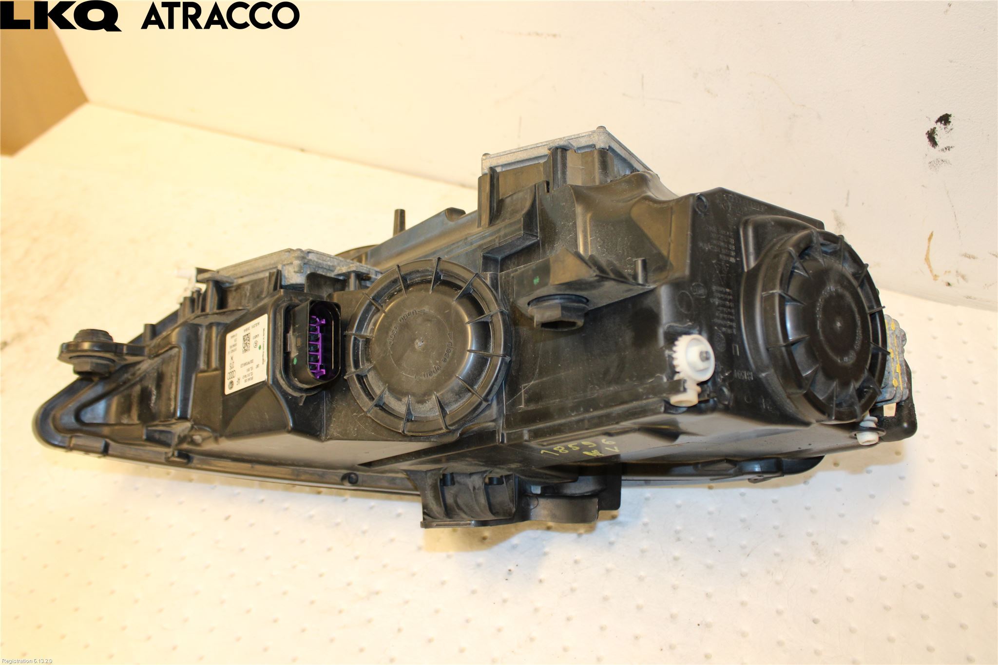 Audi A3/S3 05-13 Frontlykt Venstre