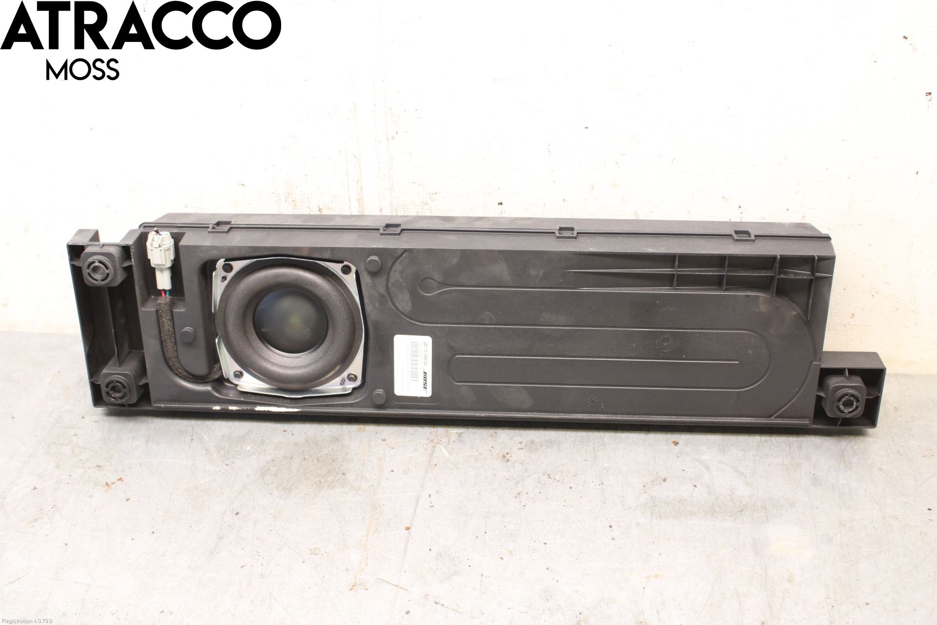 Nissan LEAF 11-17 Stereo Forsterker