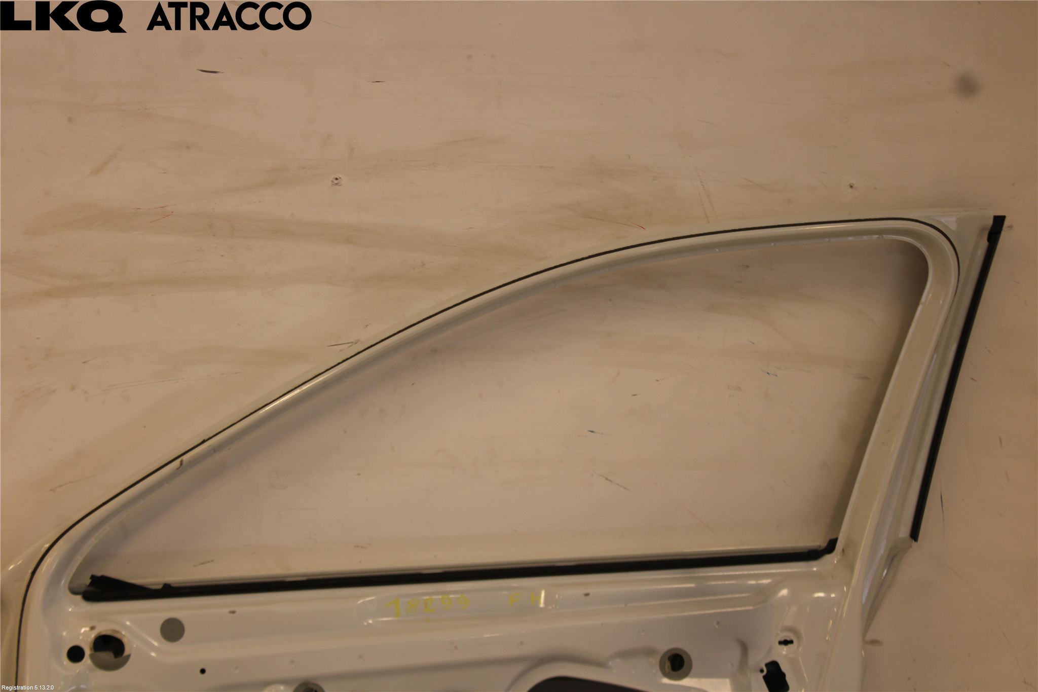 Volkswagen VW PASSAT 15-19 Dør 4D Foran Høyre