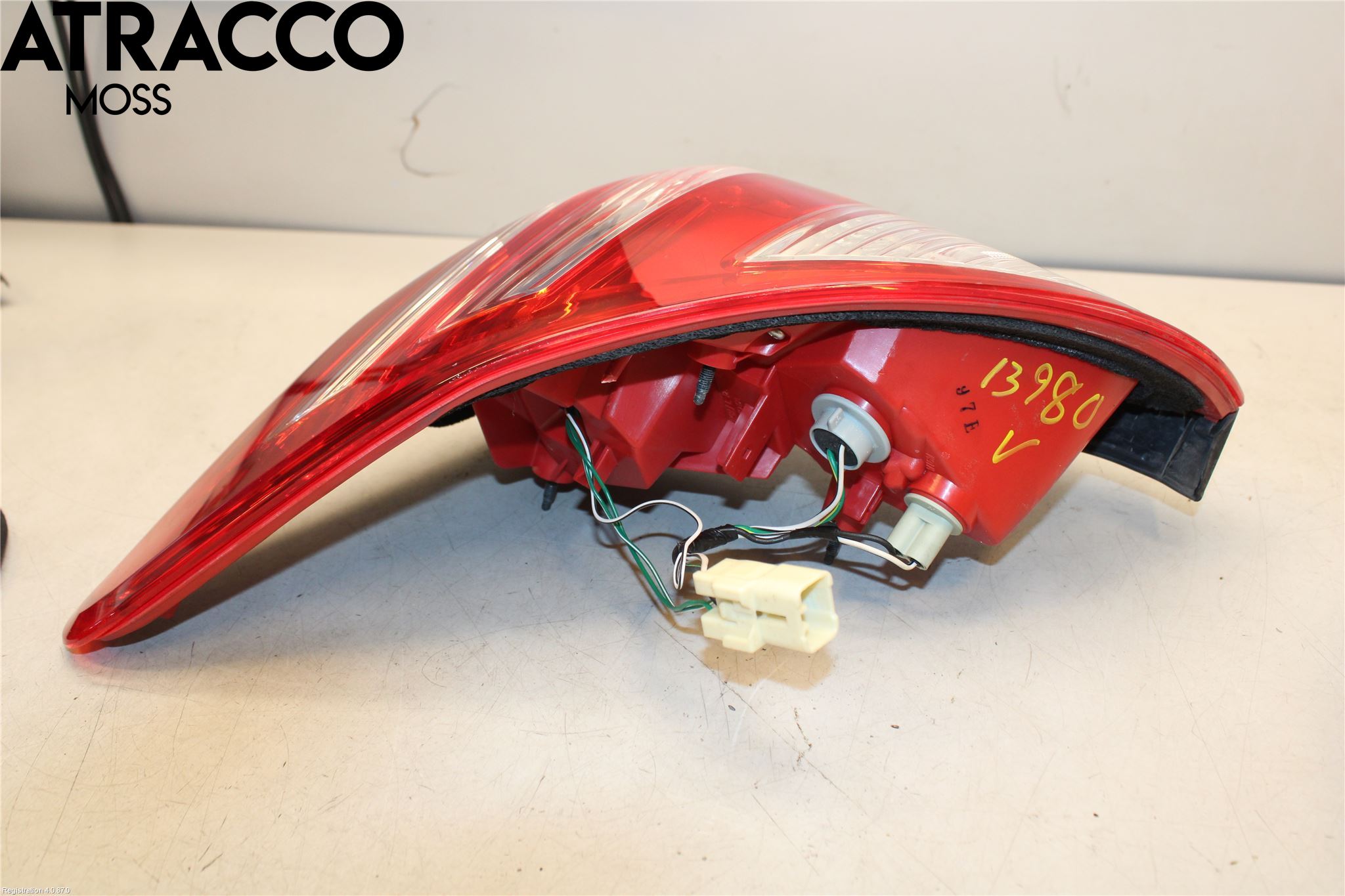 Toyota RAV 4 06-12 Baklykt Venstre