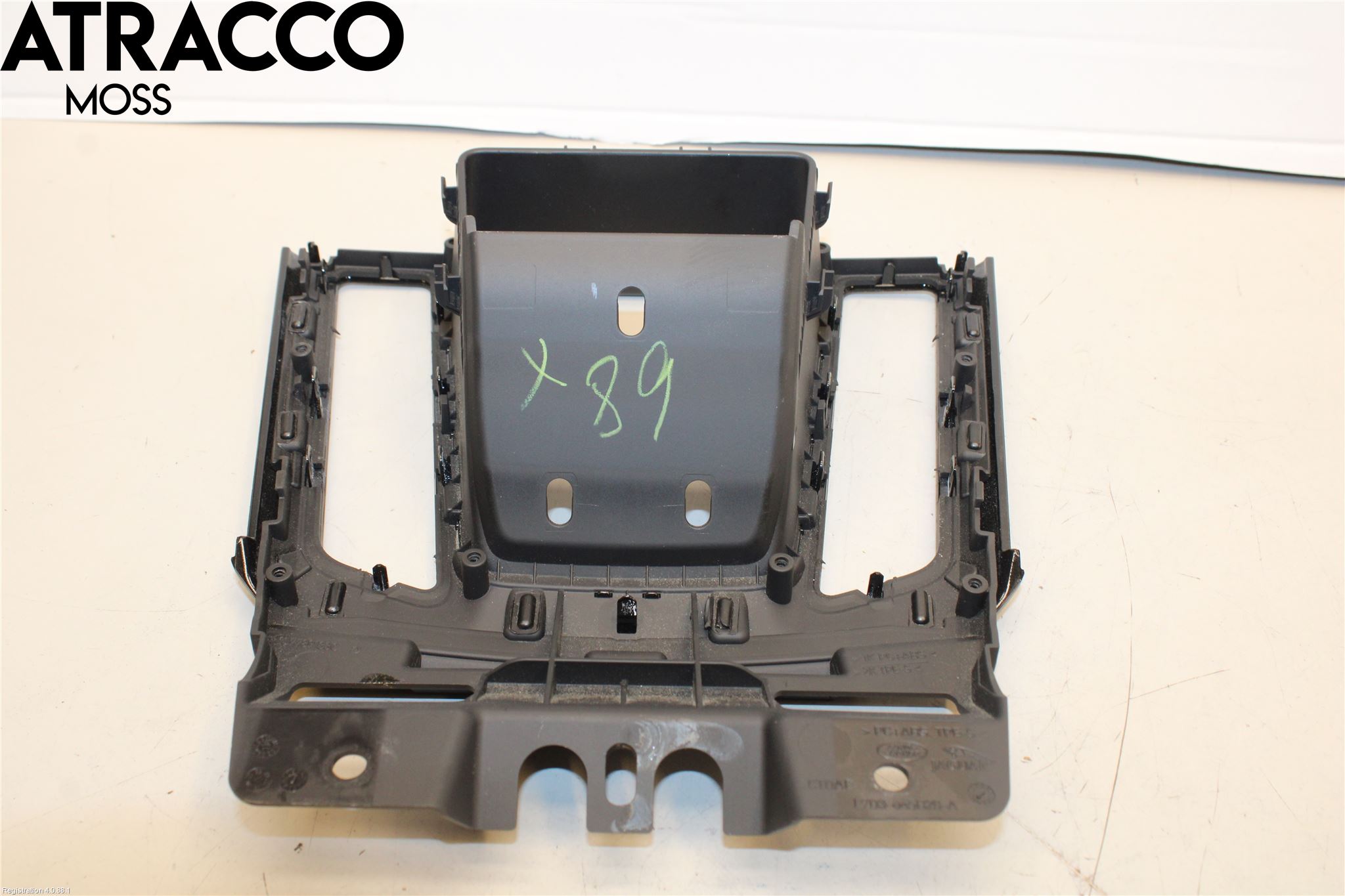 Jaguar I-PACE 18- Dashbord Kanal - Dyse