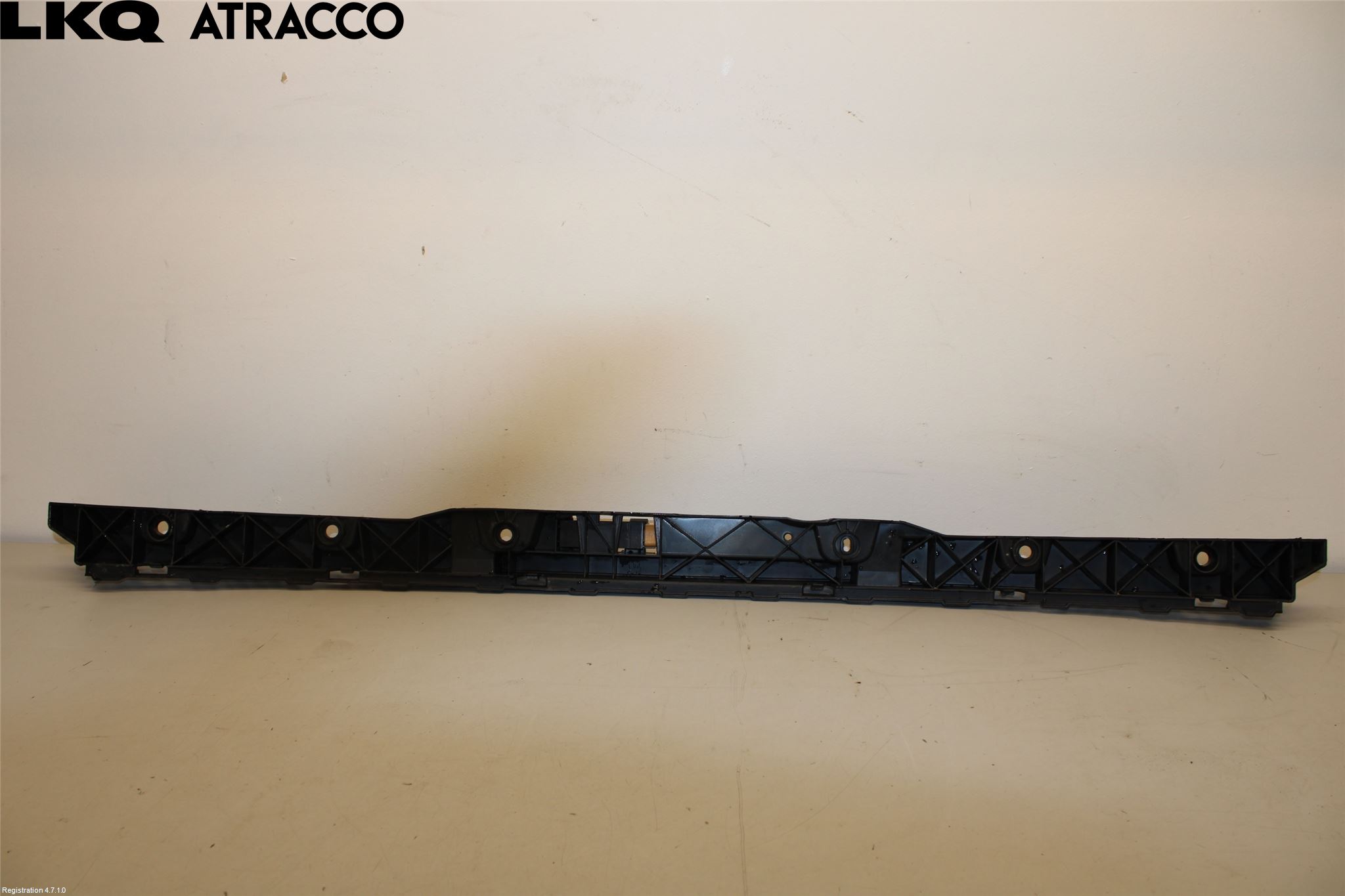Volkswagen VW TIGUAN 16-24 Støtfanger Bak Deform Element