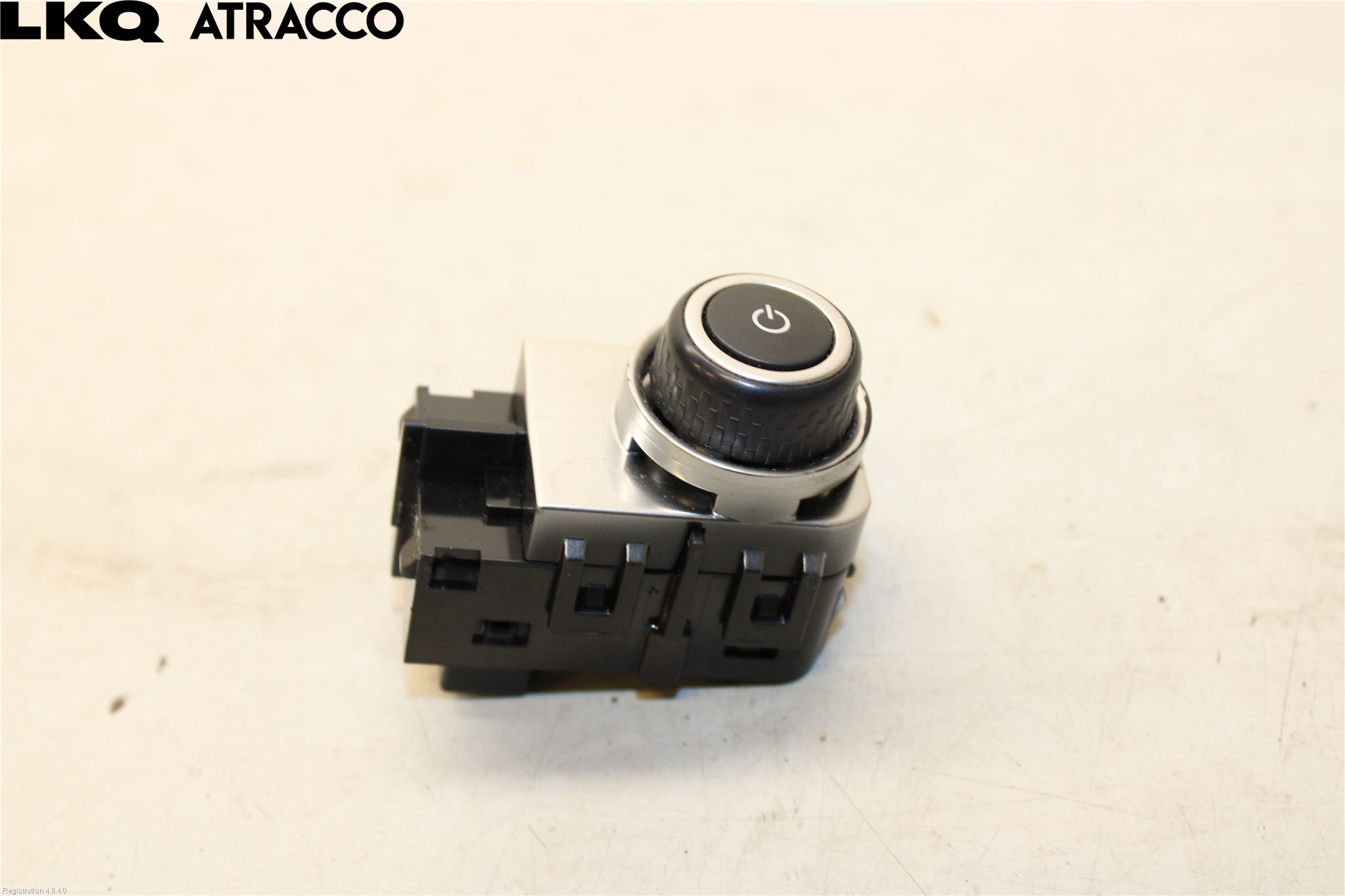 Jaguar I-PACE 18- Bryter Ratt Radio-Stereo