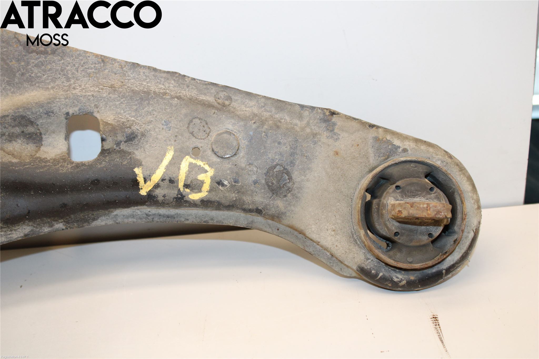 Mitsubishi OUTLANDER 13-21 Spindel Vb