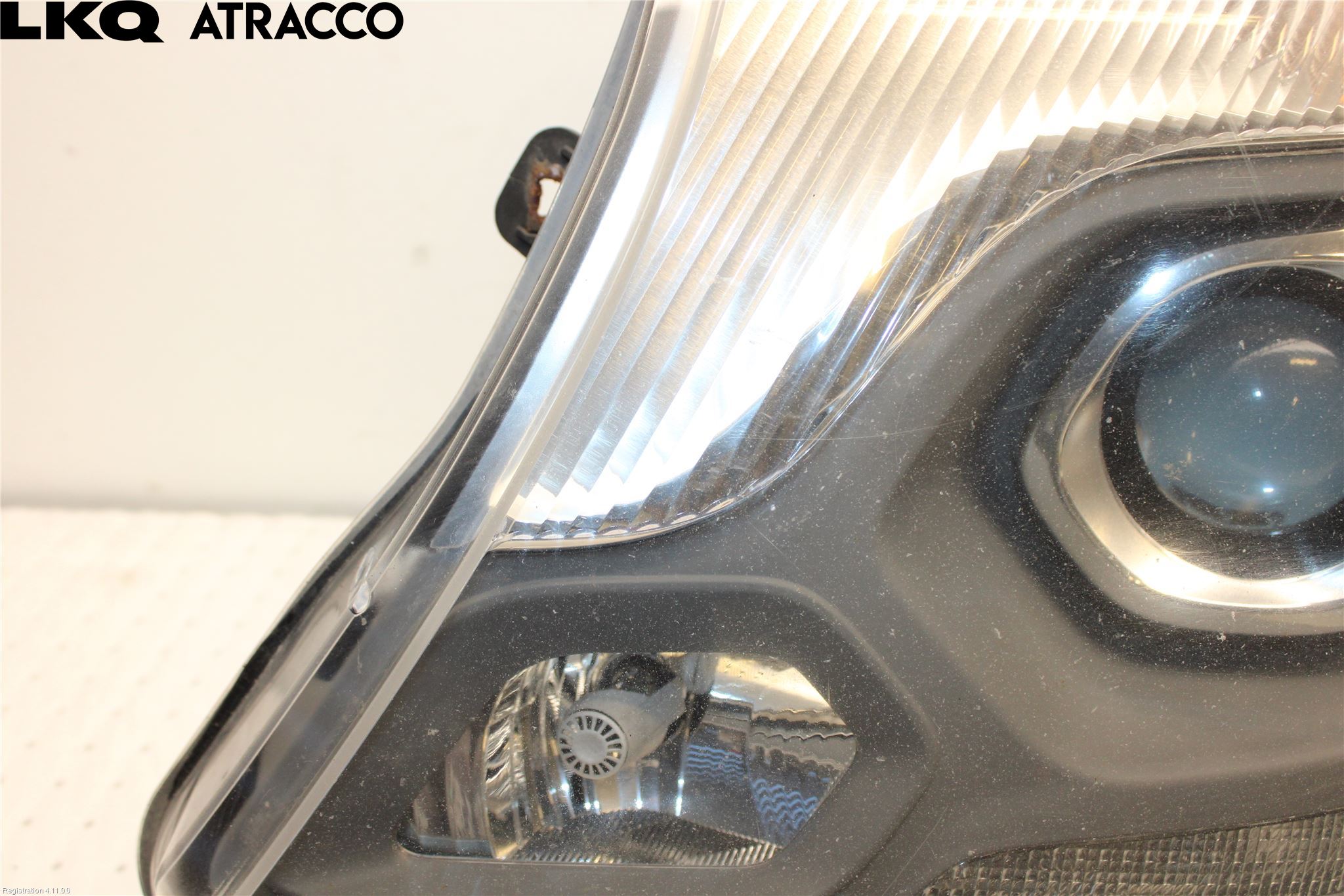 Mercedes-Benz MB SPRINTER (W906) 06-18 Frontlykt Venstre