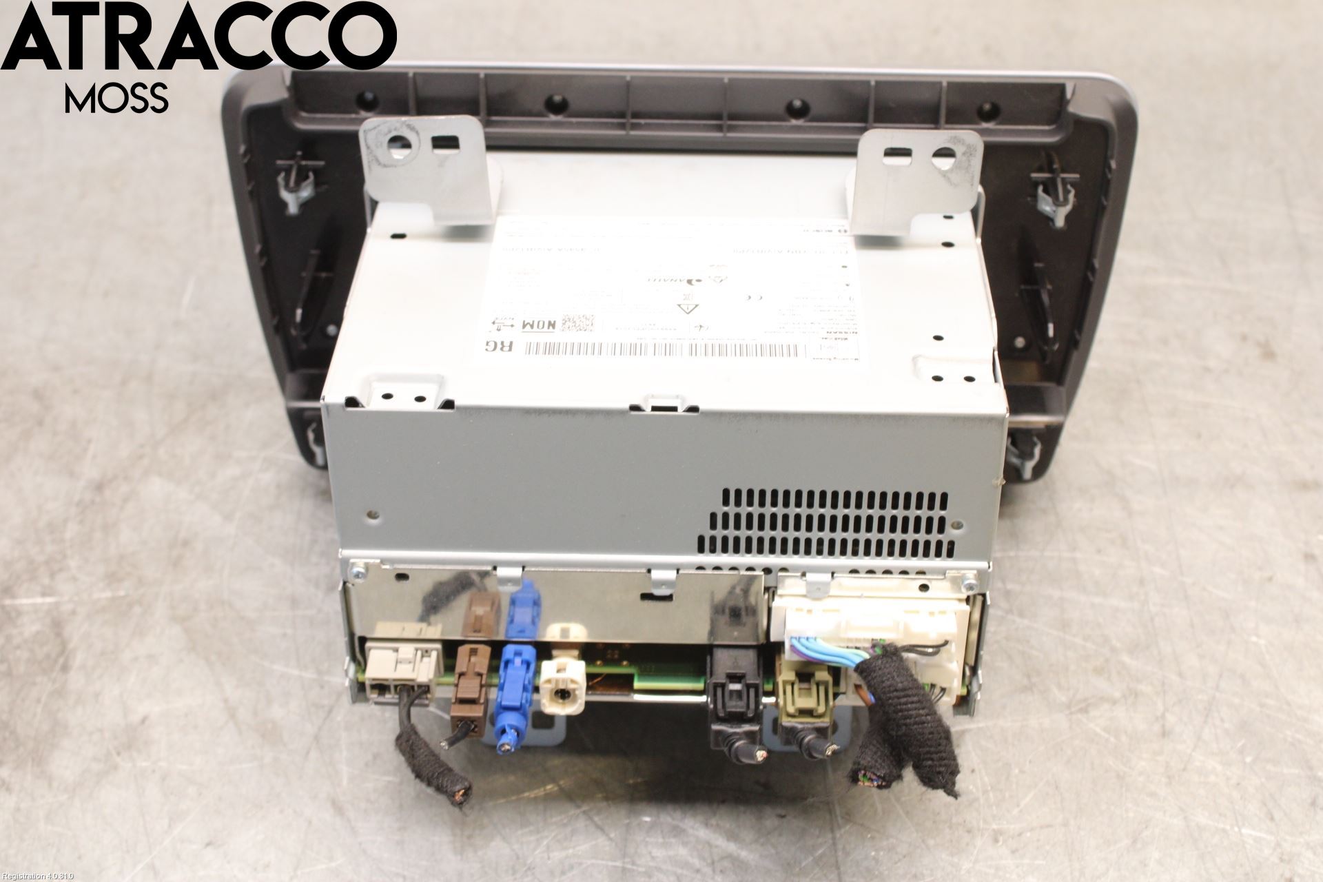 Nissan LEAF 18- Stereo Radio Med Cd