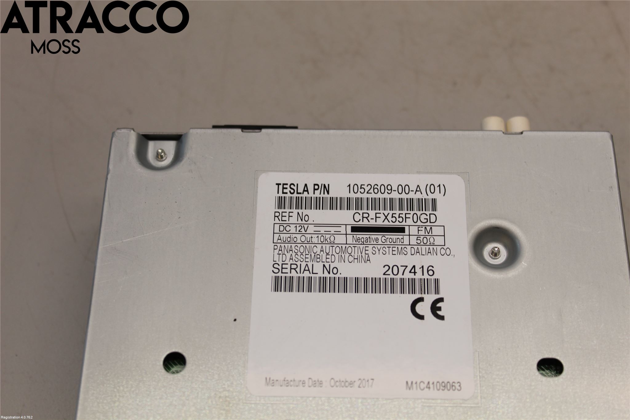 Tesla MODEL S 13- Stereo Radio Med Cd