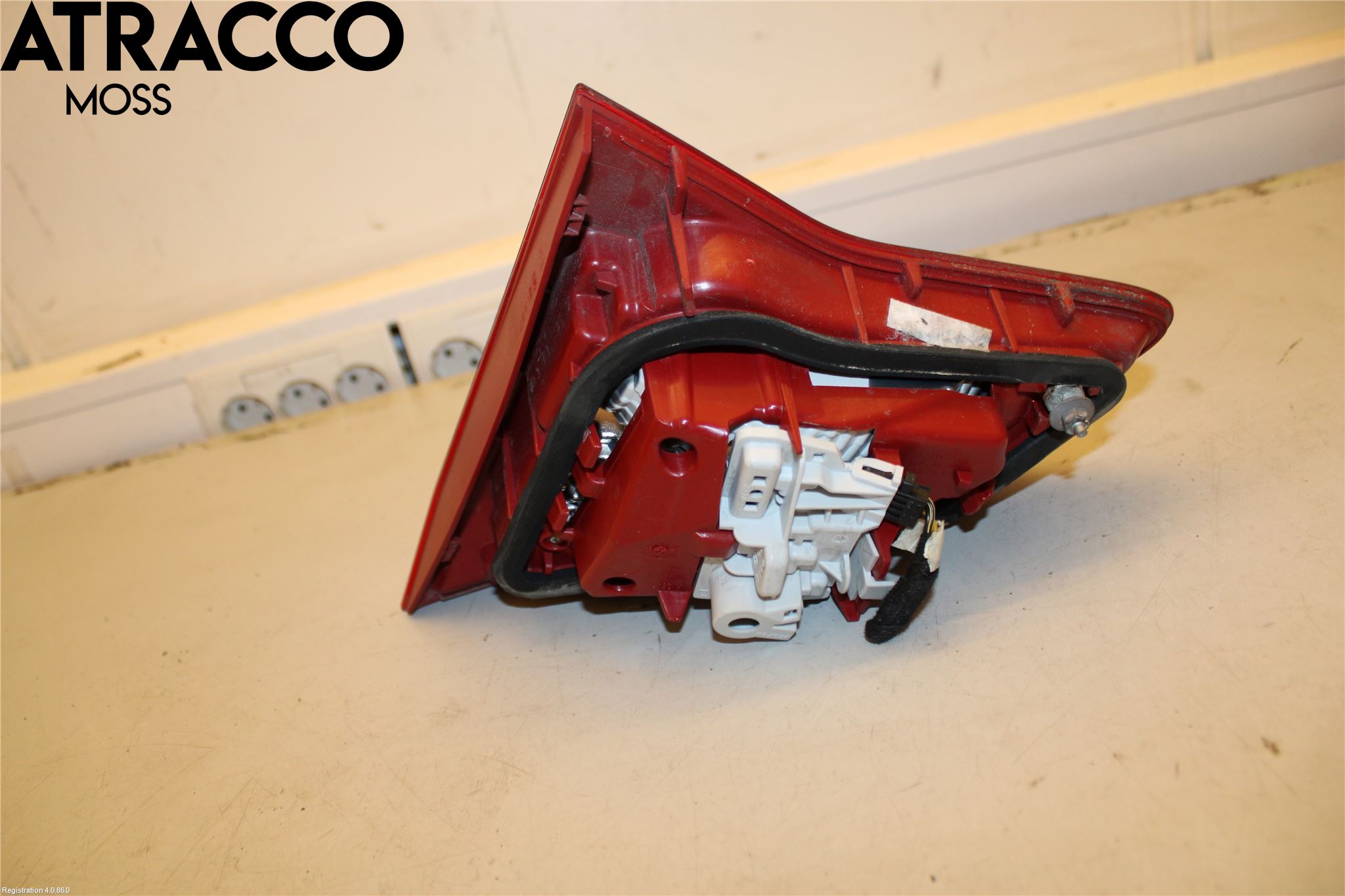 Opel MERIVA B 10-17 Baklykt Venstre  På Luke(Indre