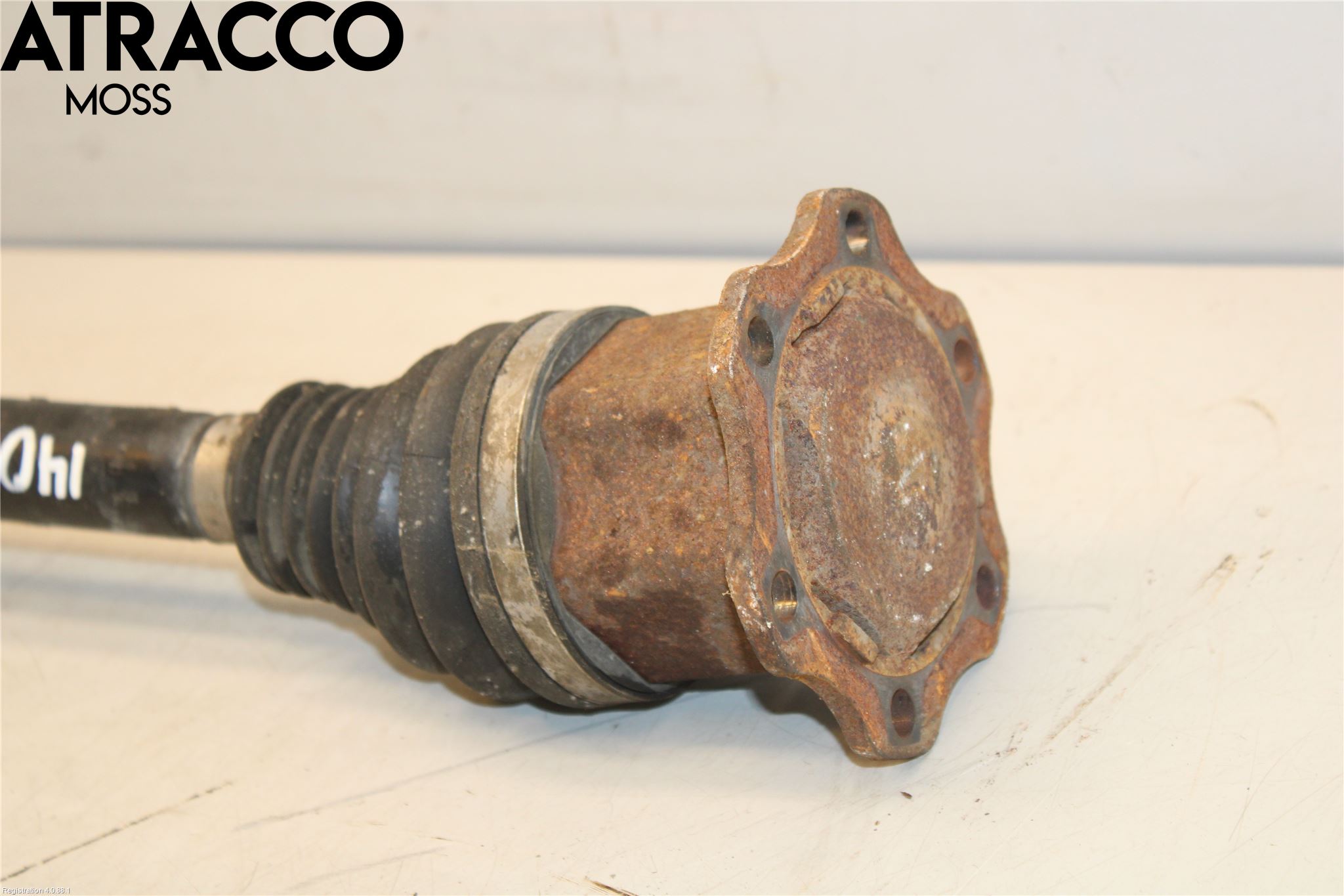 Audi A4/S4 08-11 Drivaksel Foran Kompl Venstre