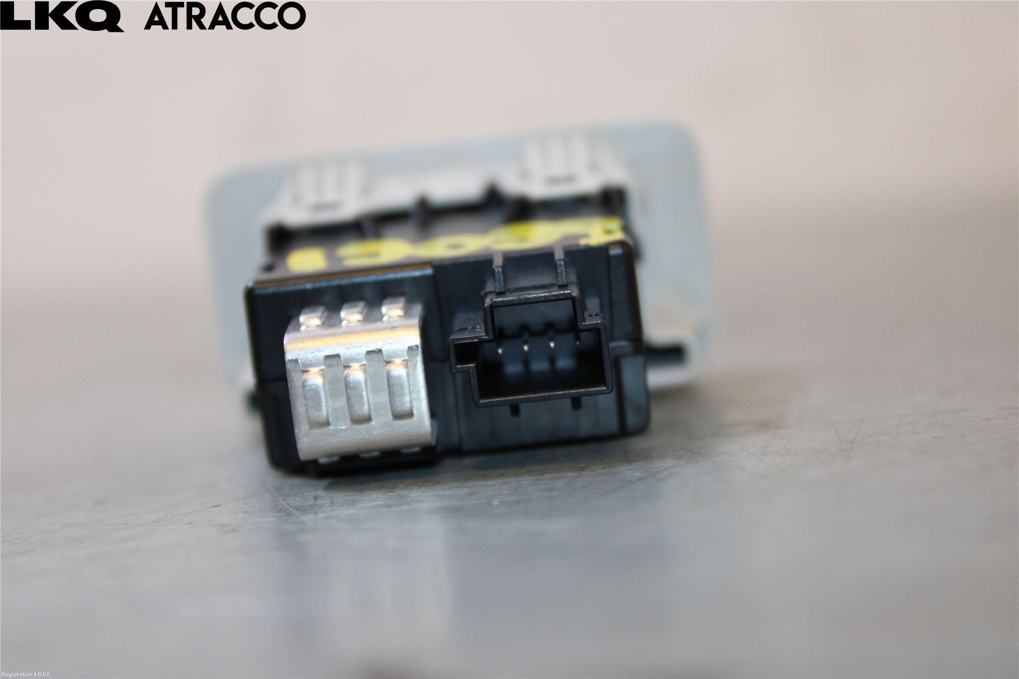Mercedes-Benz MB EQE (V295) 22- Usb Connection