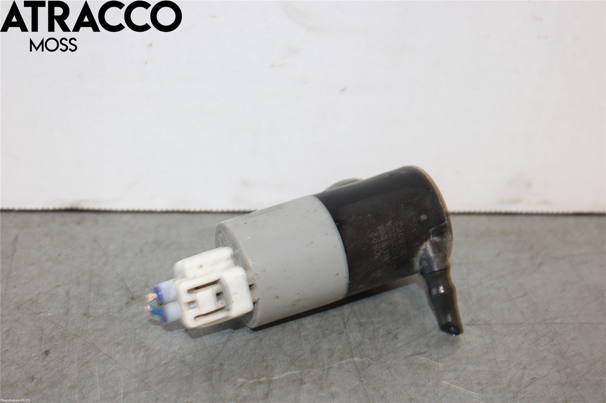 Toyota AURIS 10-12 Spylerpumpe Frontrute