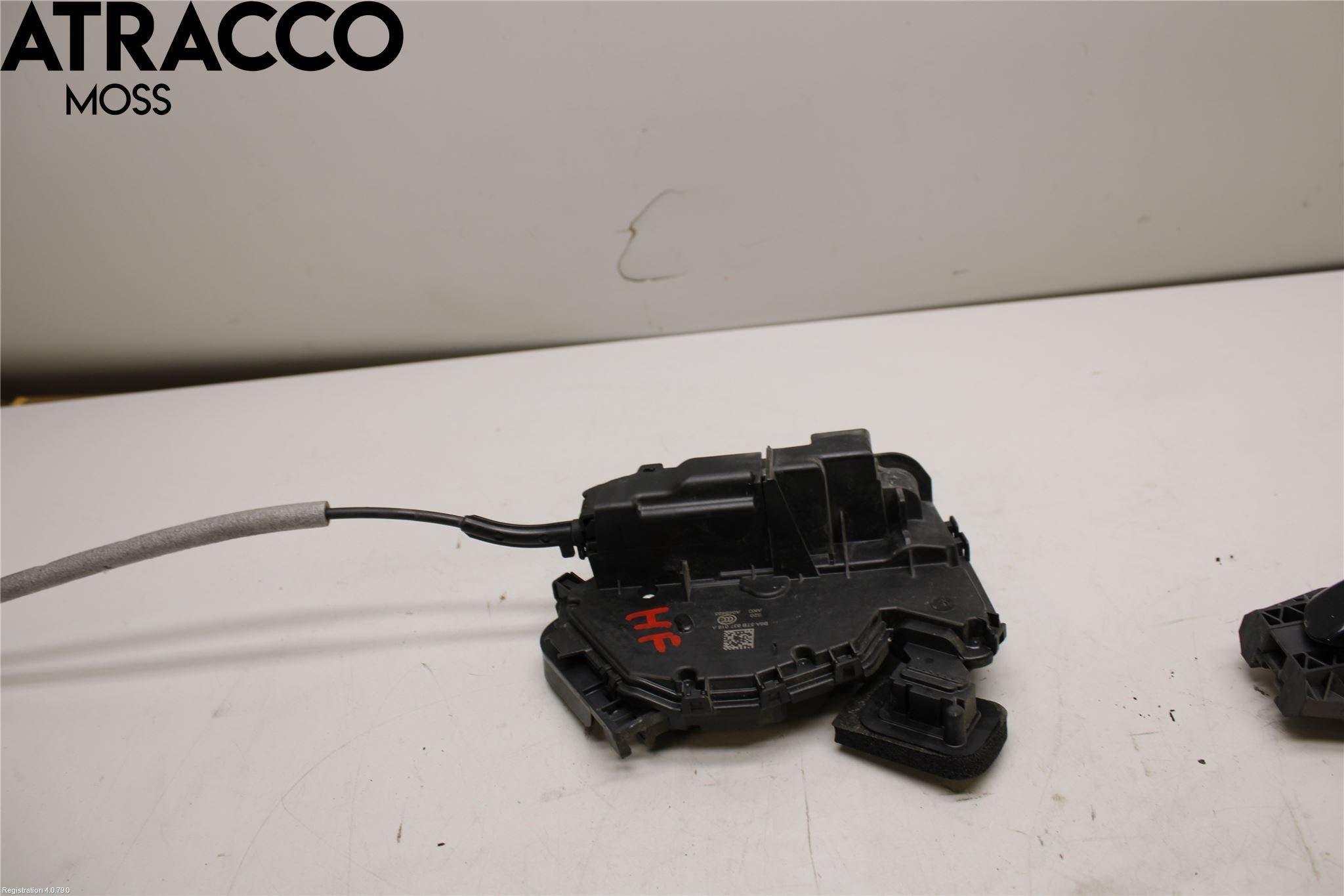 Volkswagen VW POLO VI 18->> Dørlås - Låsekasse