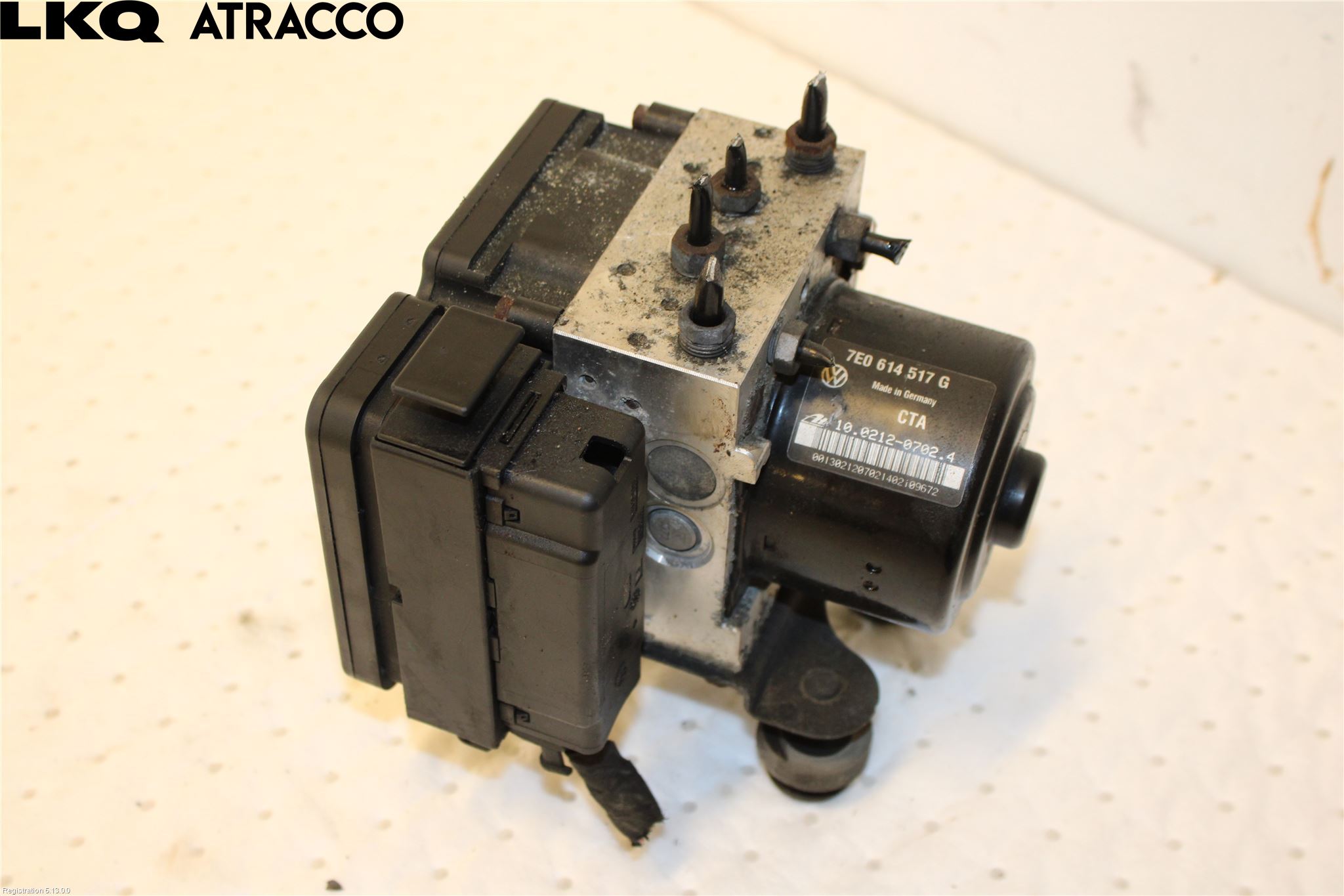 Volkswagen VW TRANSP/CARAVELLE (T5) 04-15 Abs Hydraulikkpumpe