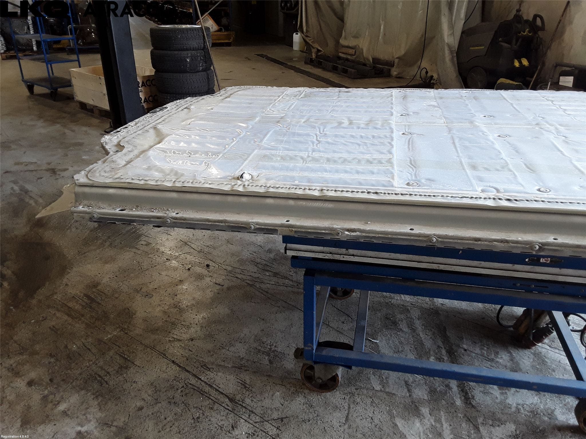 Tesla MODEL S 13- Hybrid Batteri