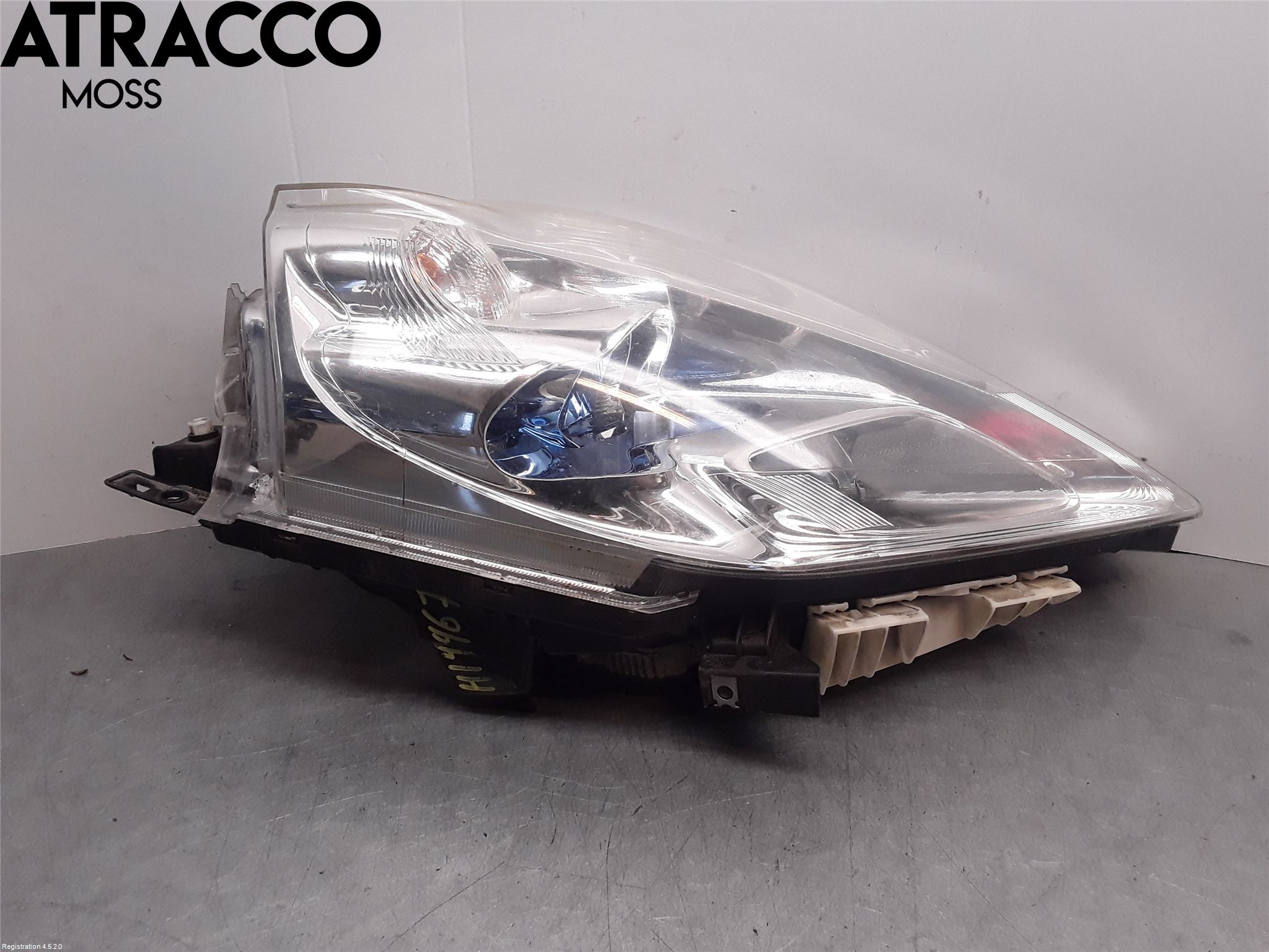 Nissan LEAF 11-17 Frontlykt Venstre