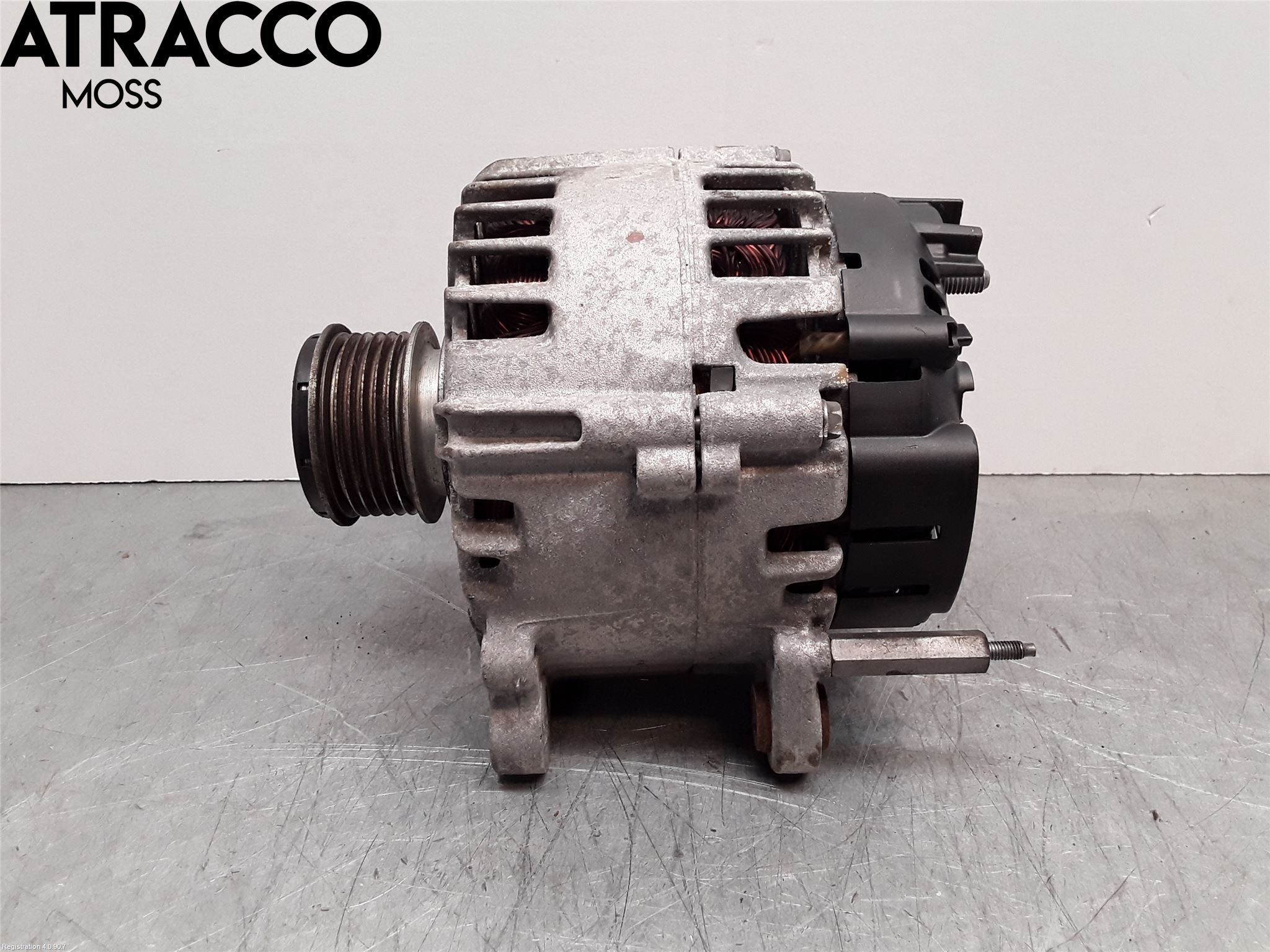 Volkswagen VW GOLF VI 09-13 Dynamo