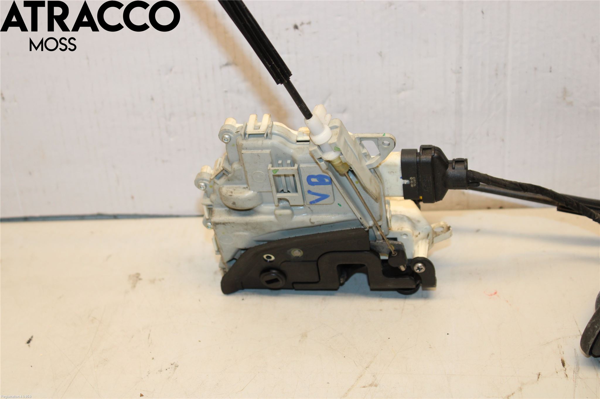 Audi A4/S4 08-11 Dørlås - Låsekasse