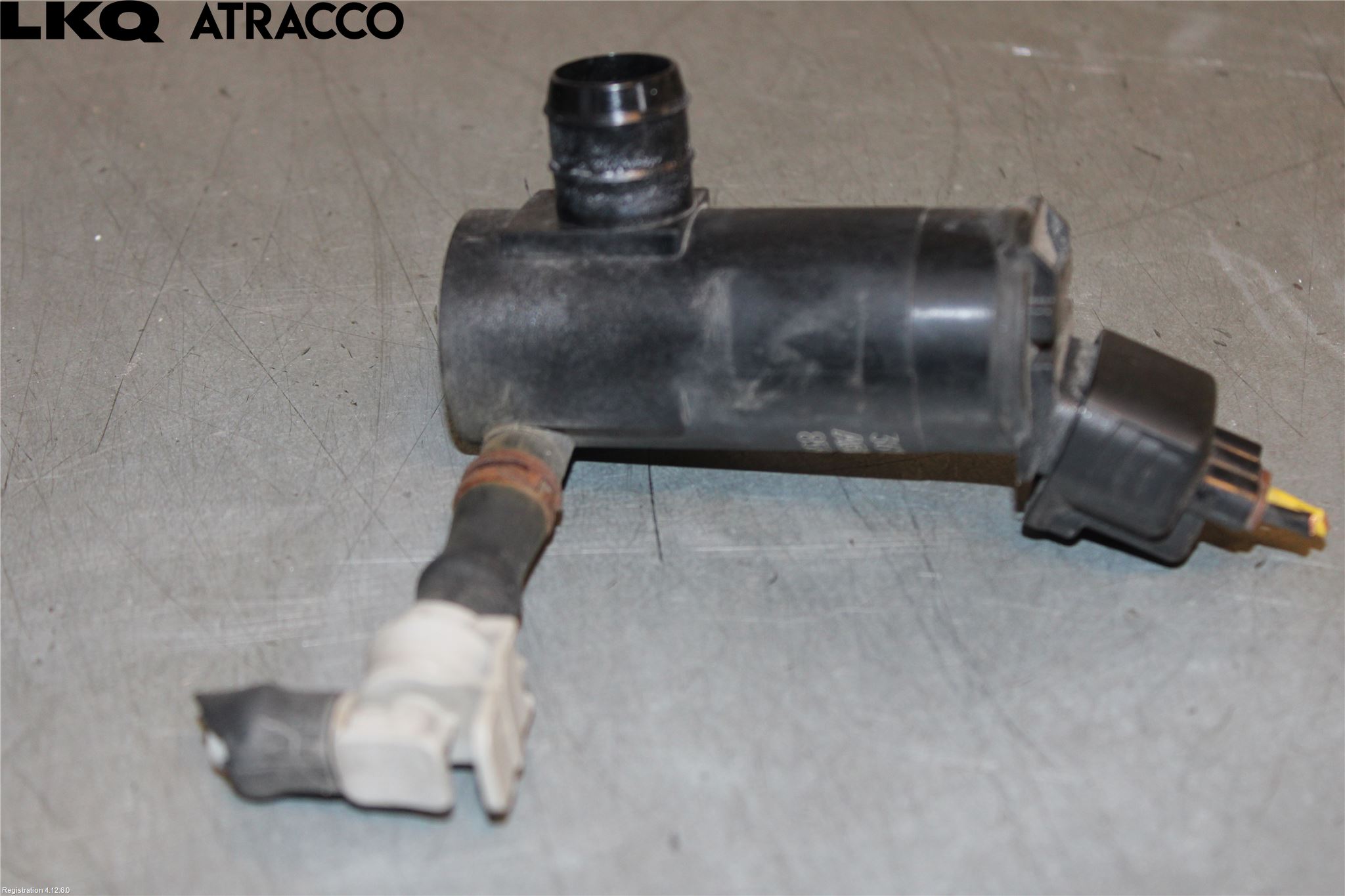 Toyota RAV4 13-18 Spylerpumpe Frontrute