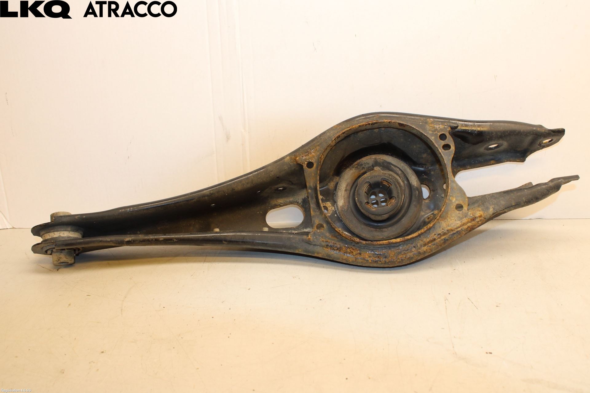 Volkswagen VW PASSAT 15-19 Bærearm Bak Venstre