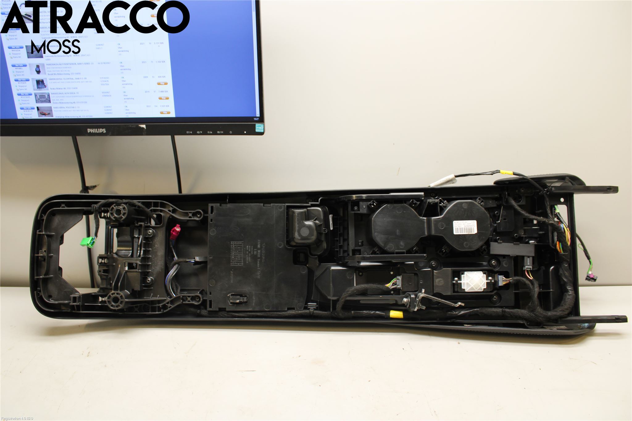 Volvo V60 19- Instrumentkonsoll Midt