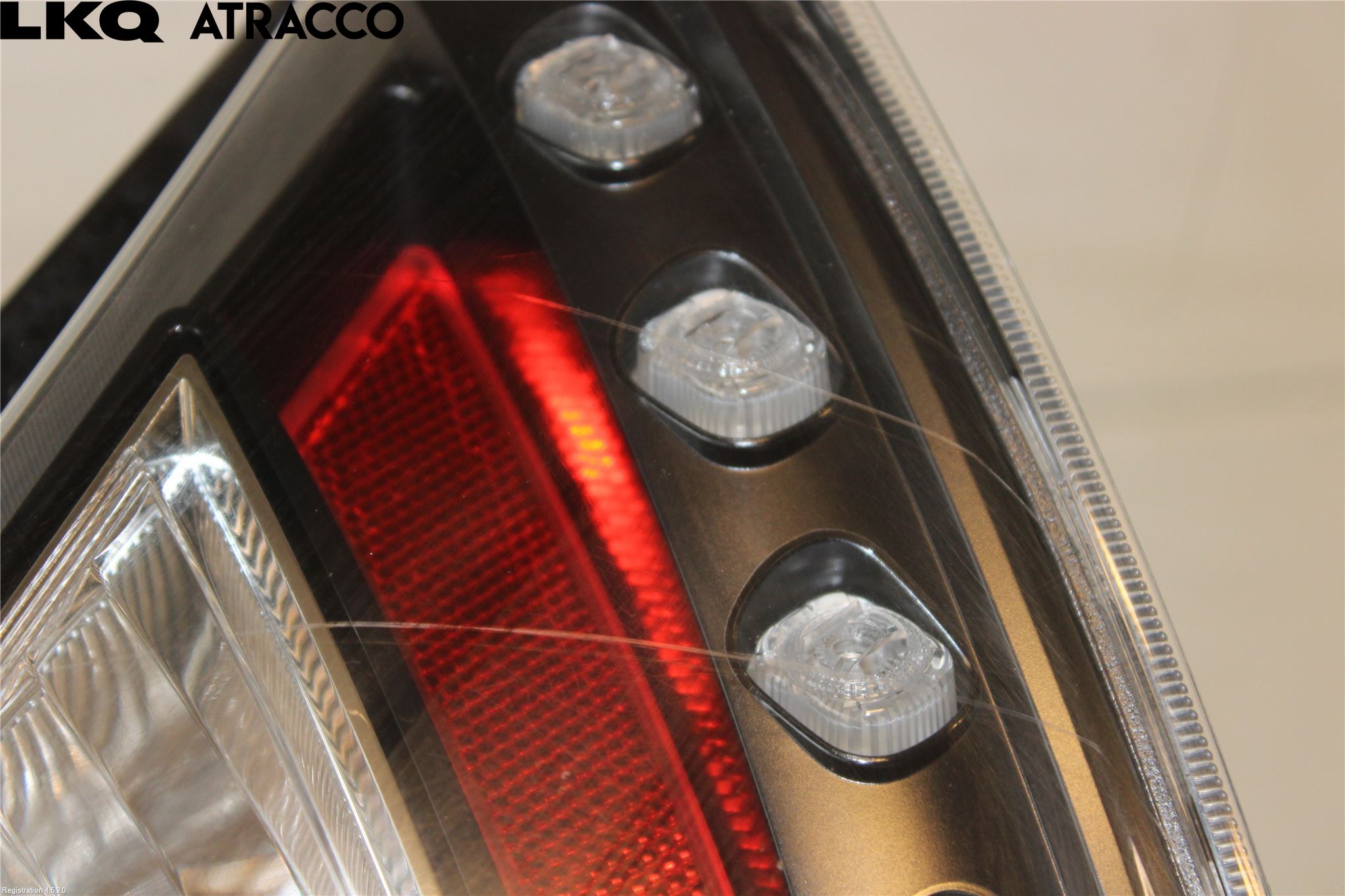 Toyota YARIS XP130 12-14 Baklykt Venstre