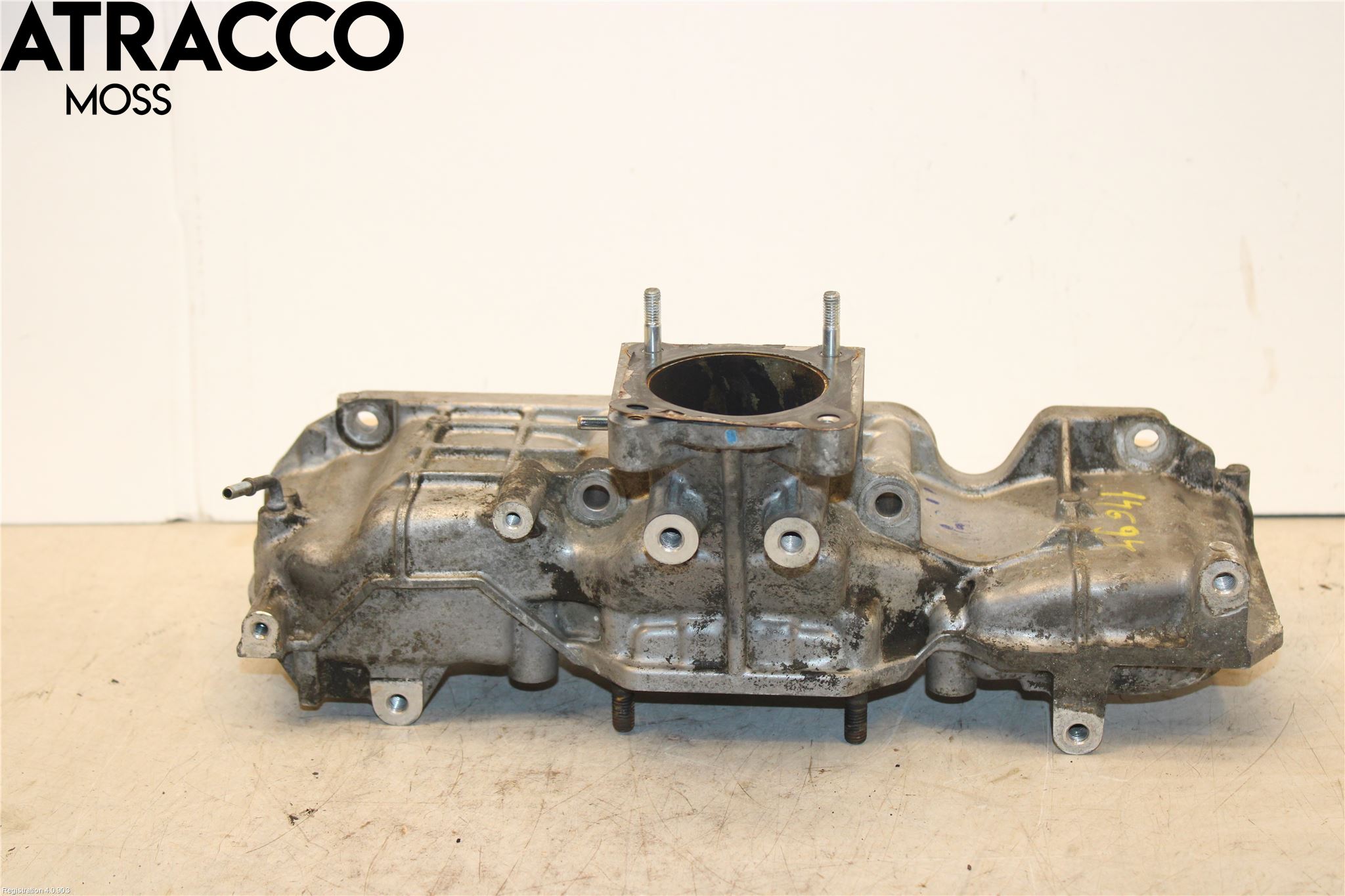 Toyota AVENSIS 09-15 Innsugningsmanifold