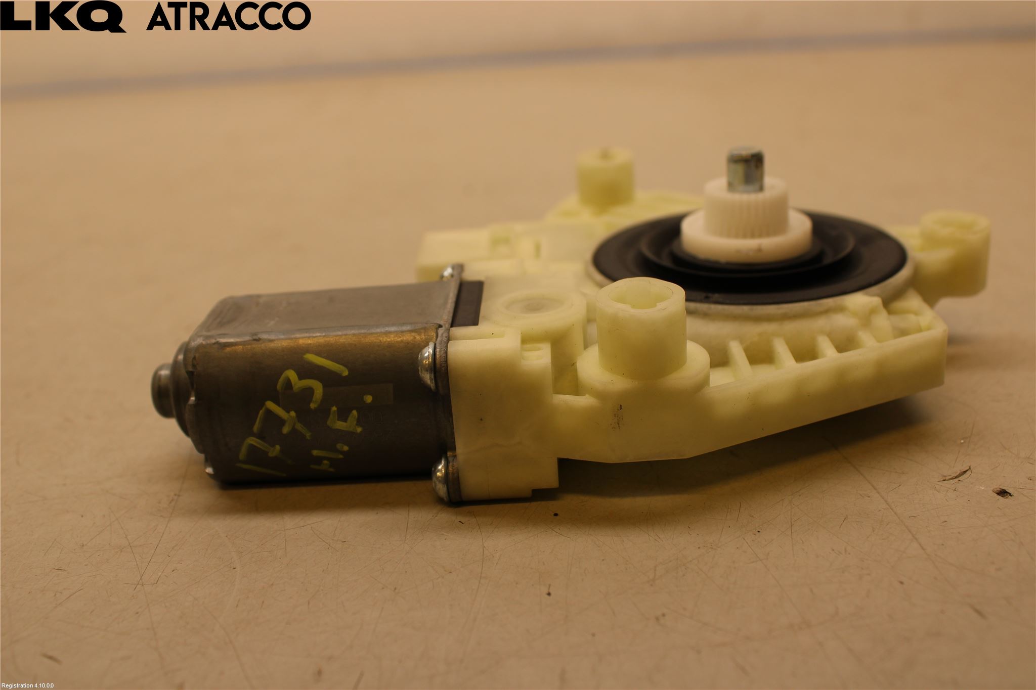 Mercedes-Benz MB C-KLASS (W205) 14-21 Vindusheismotor