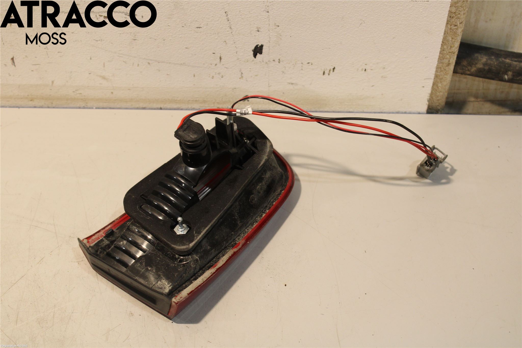 Volvo S60 14-18 Baklykt Venstre  På Luke(Indre