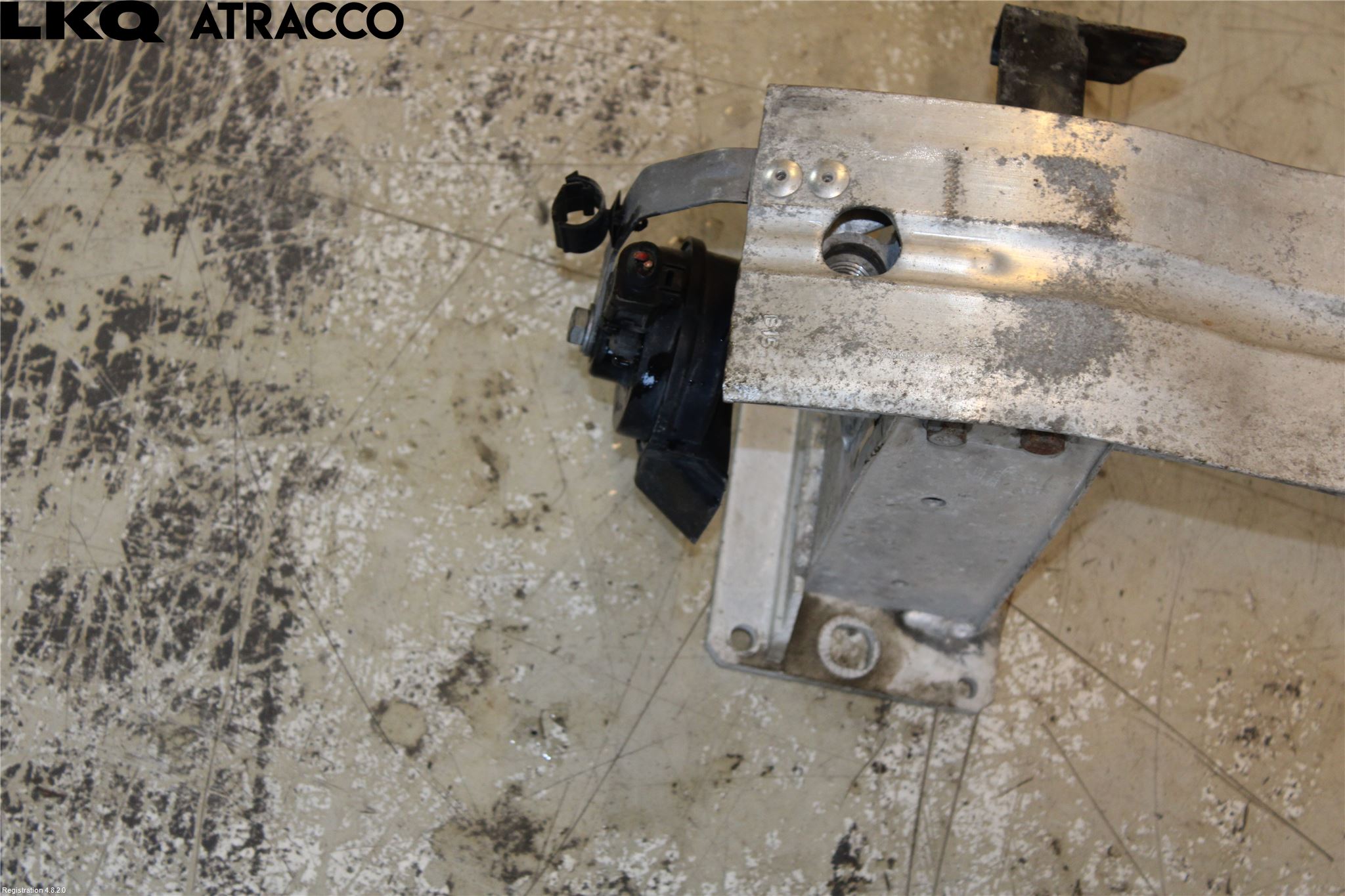 Audi Q5 09-16 Støtfanger Foran Bjelke