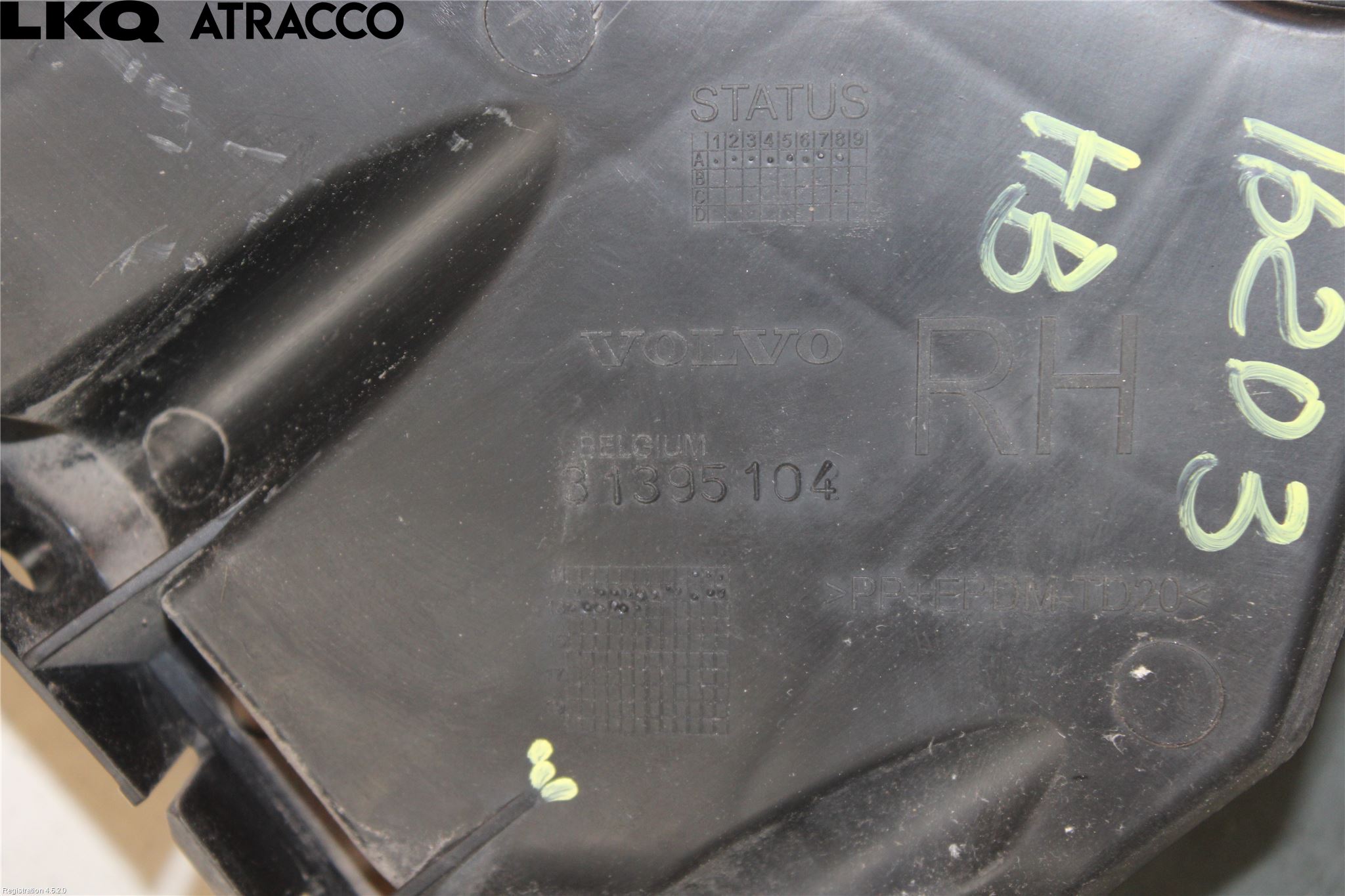 Volvo V40 12-19 Støtfanger Bak Feste