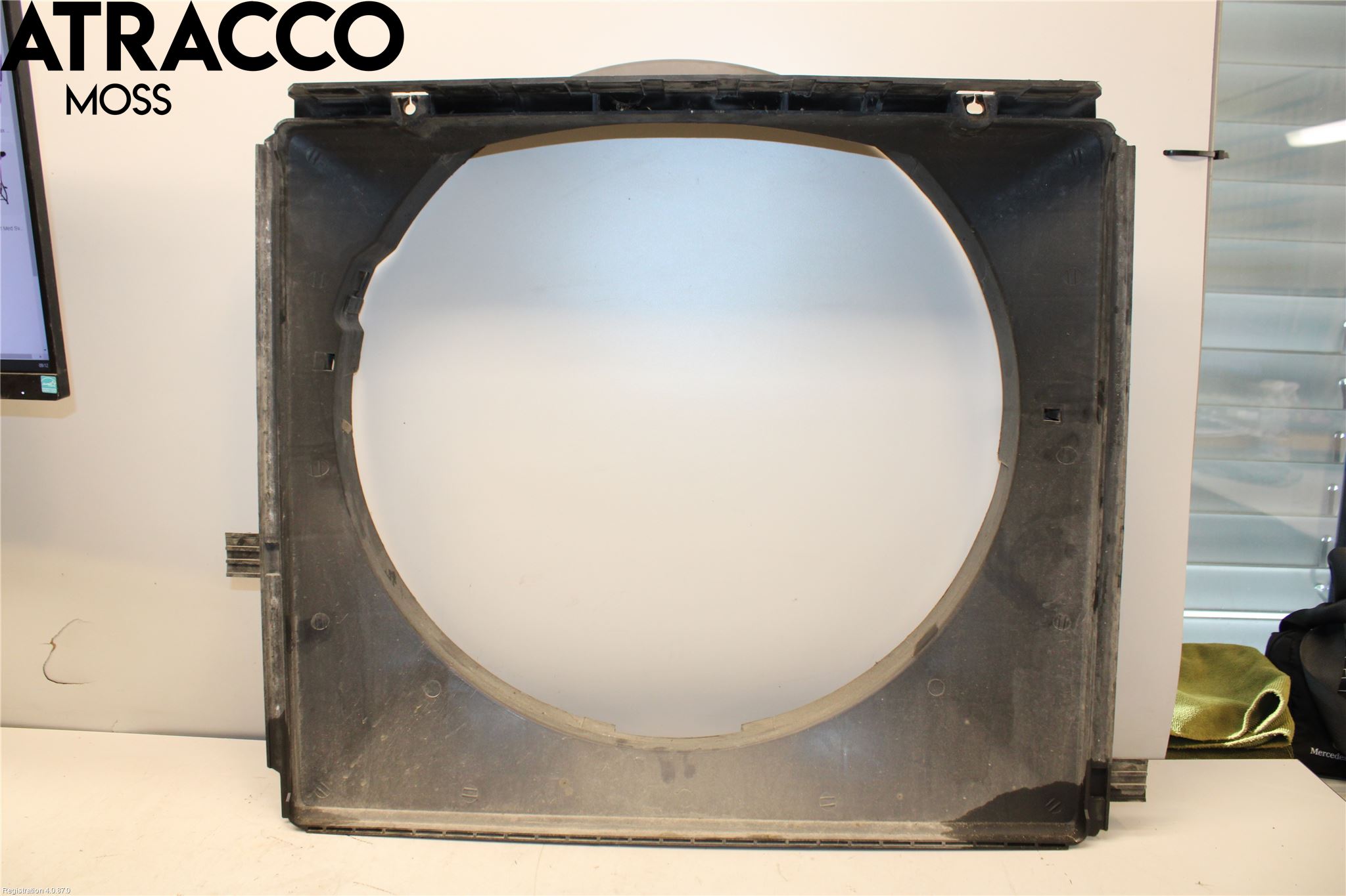 SsangYong SSANG YONG RODIUS Kjølevifte-Radiator Hus-Kåpe