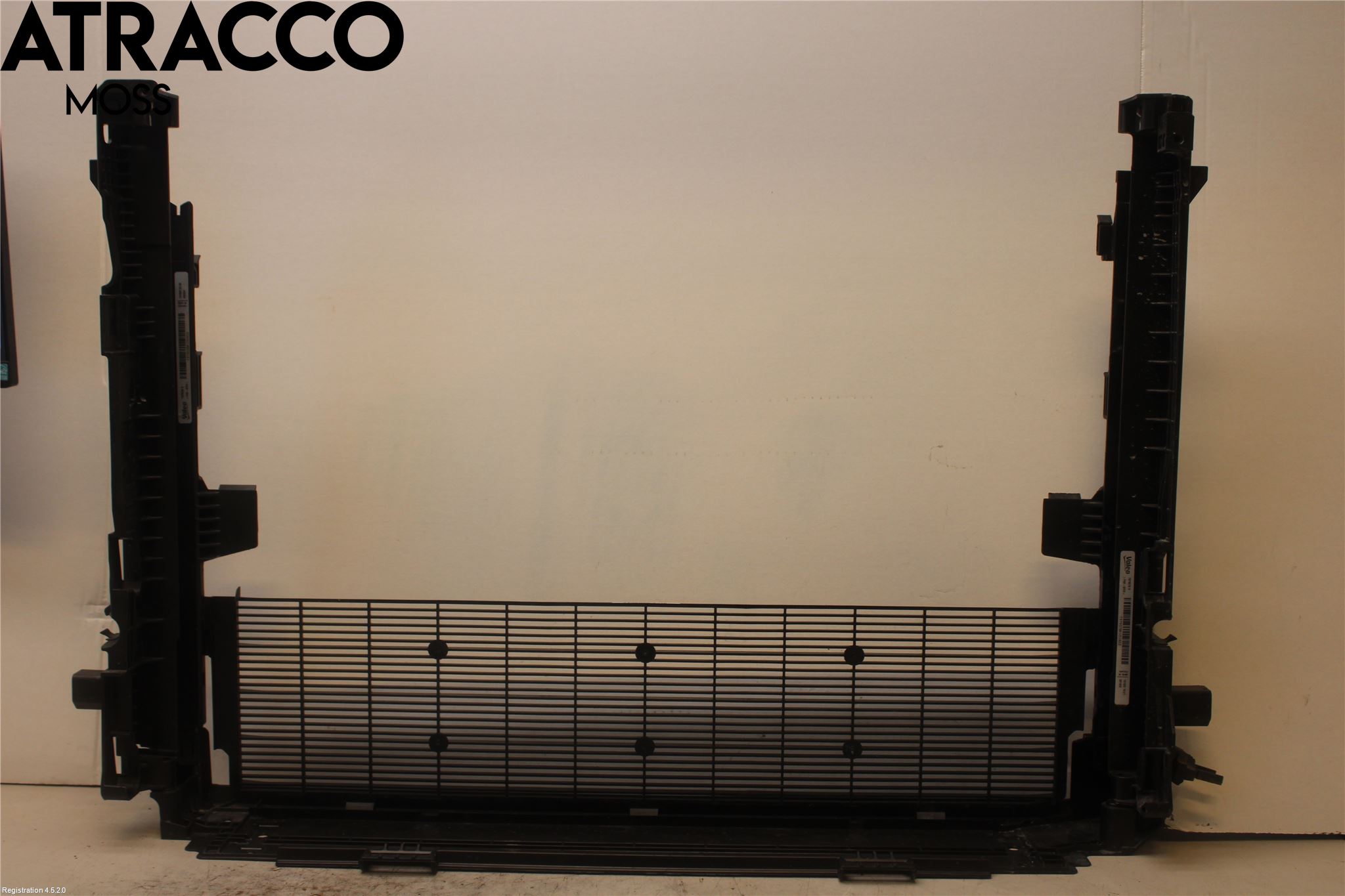 BMW 4/i4 G26 GRAN COUPÉ 21- Radiator Feste - Ramme - Bjelk