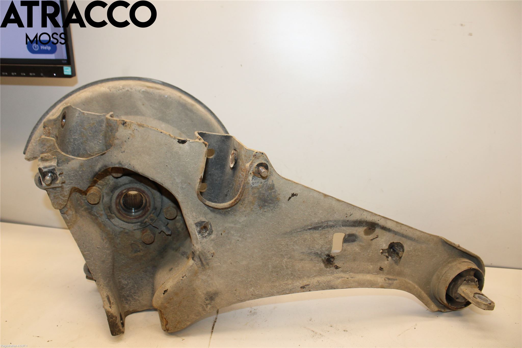 Mitsubishi OUTLANDER 13-21 Spindel Hb