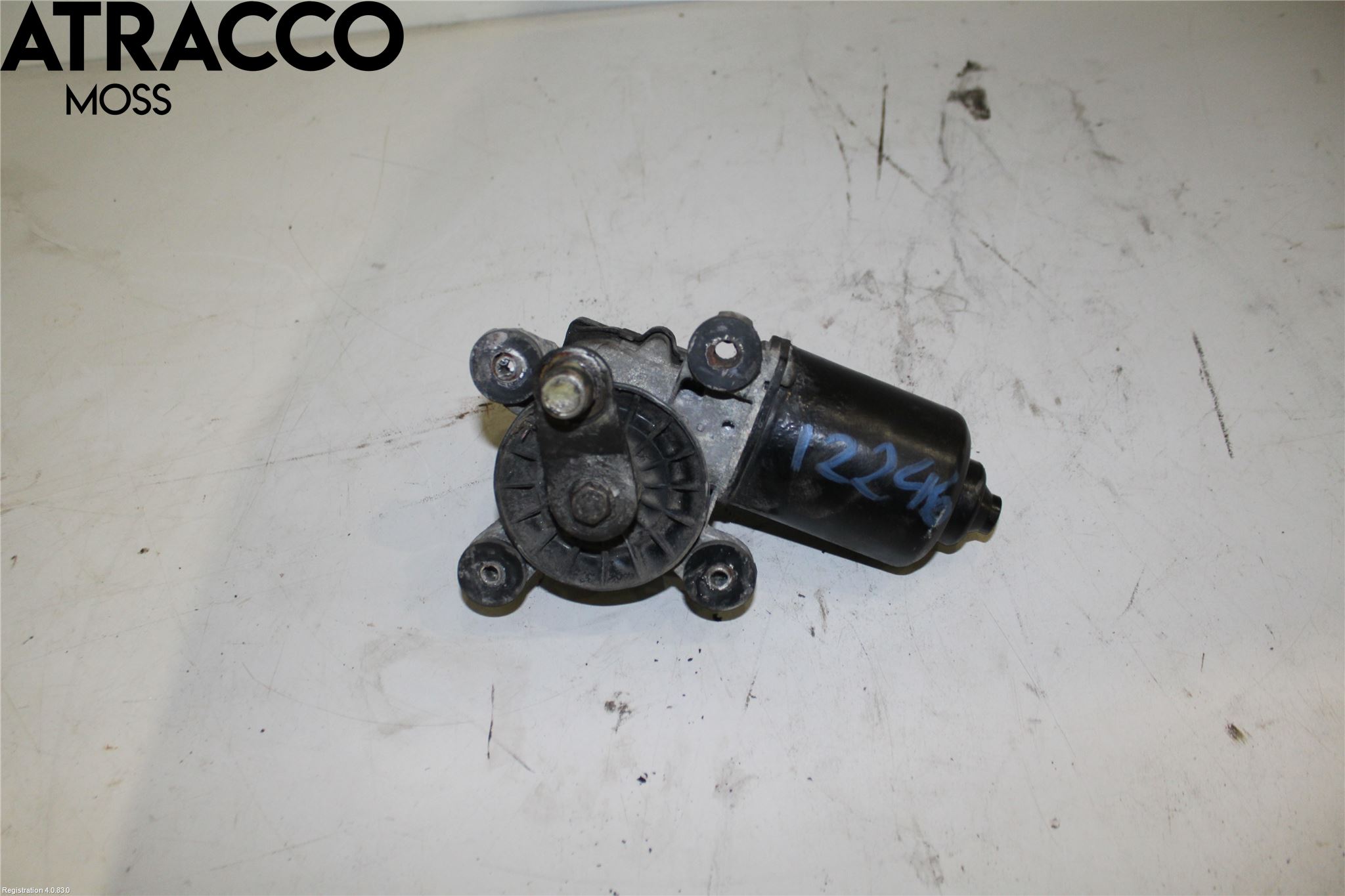 Toyota HI-ACE 06-12 Viskermotor Frontrute