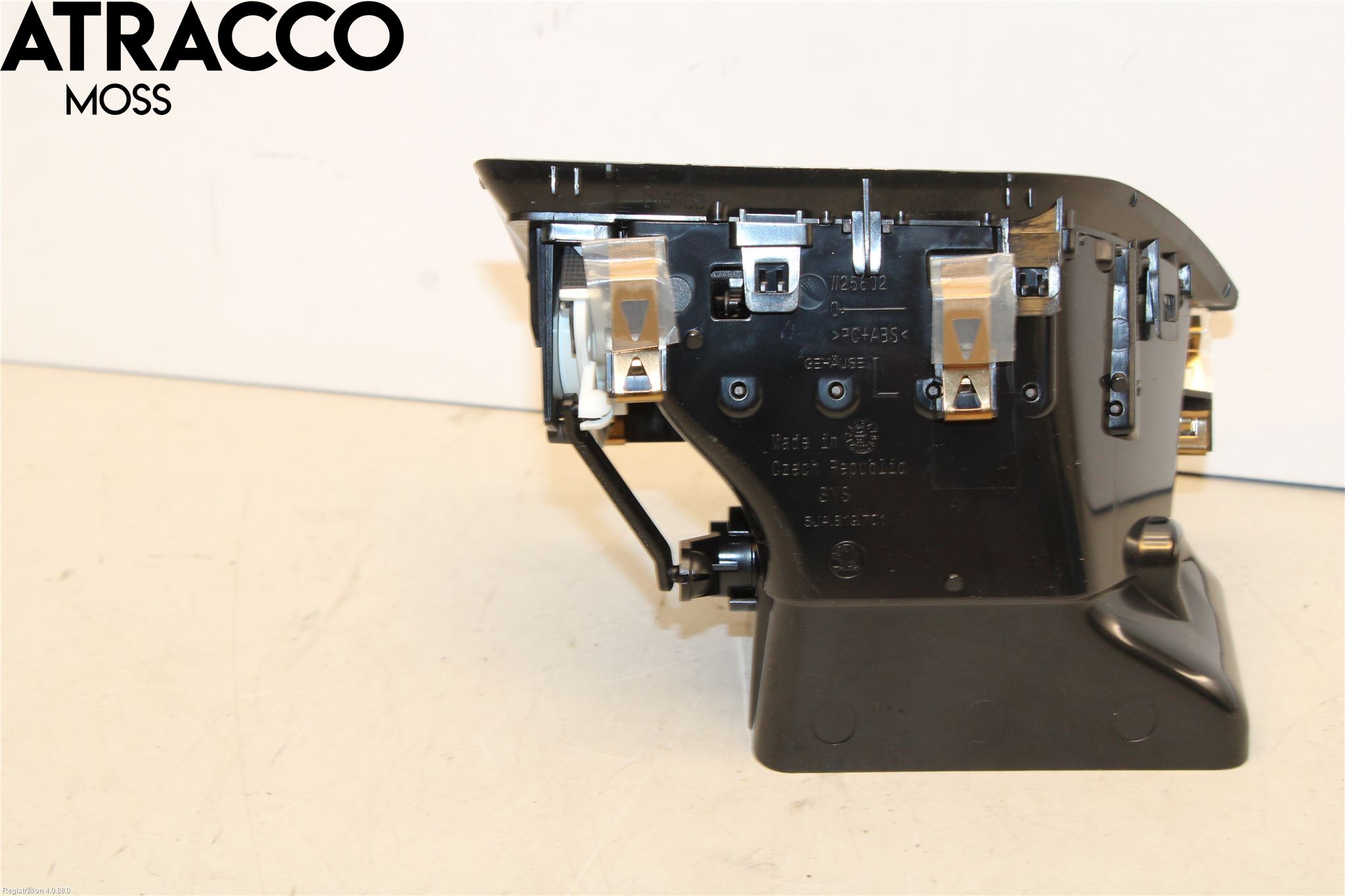 Skoda RAPID Dashbord Kanal - Dyse