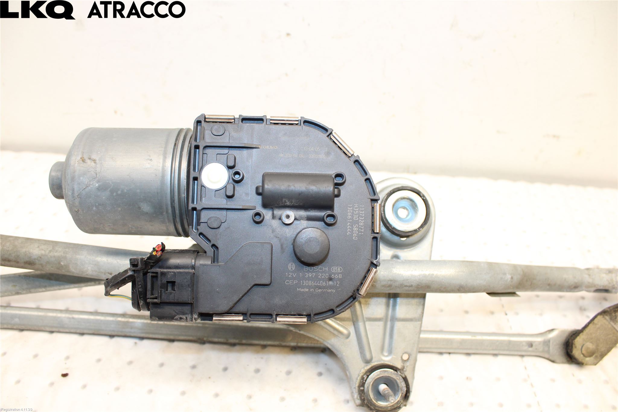 Volvo XC60 09-13 Viskermotor Frontrute