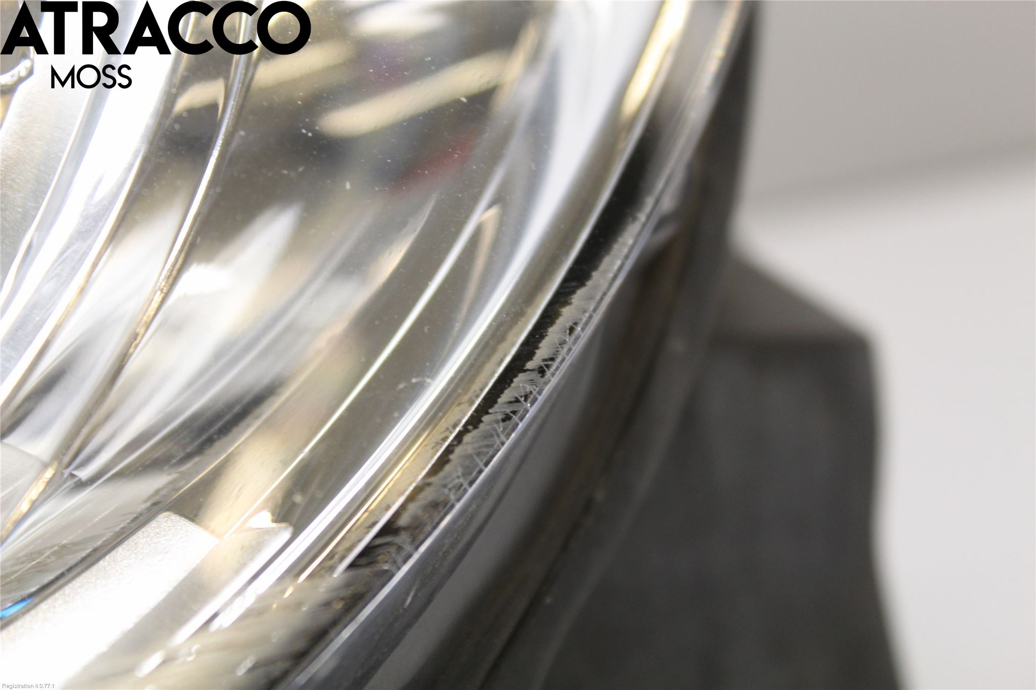 Volkswagen VW TOURAN 03-10 Frontlykt Venstre